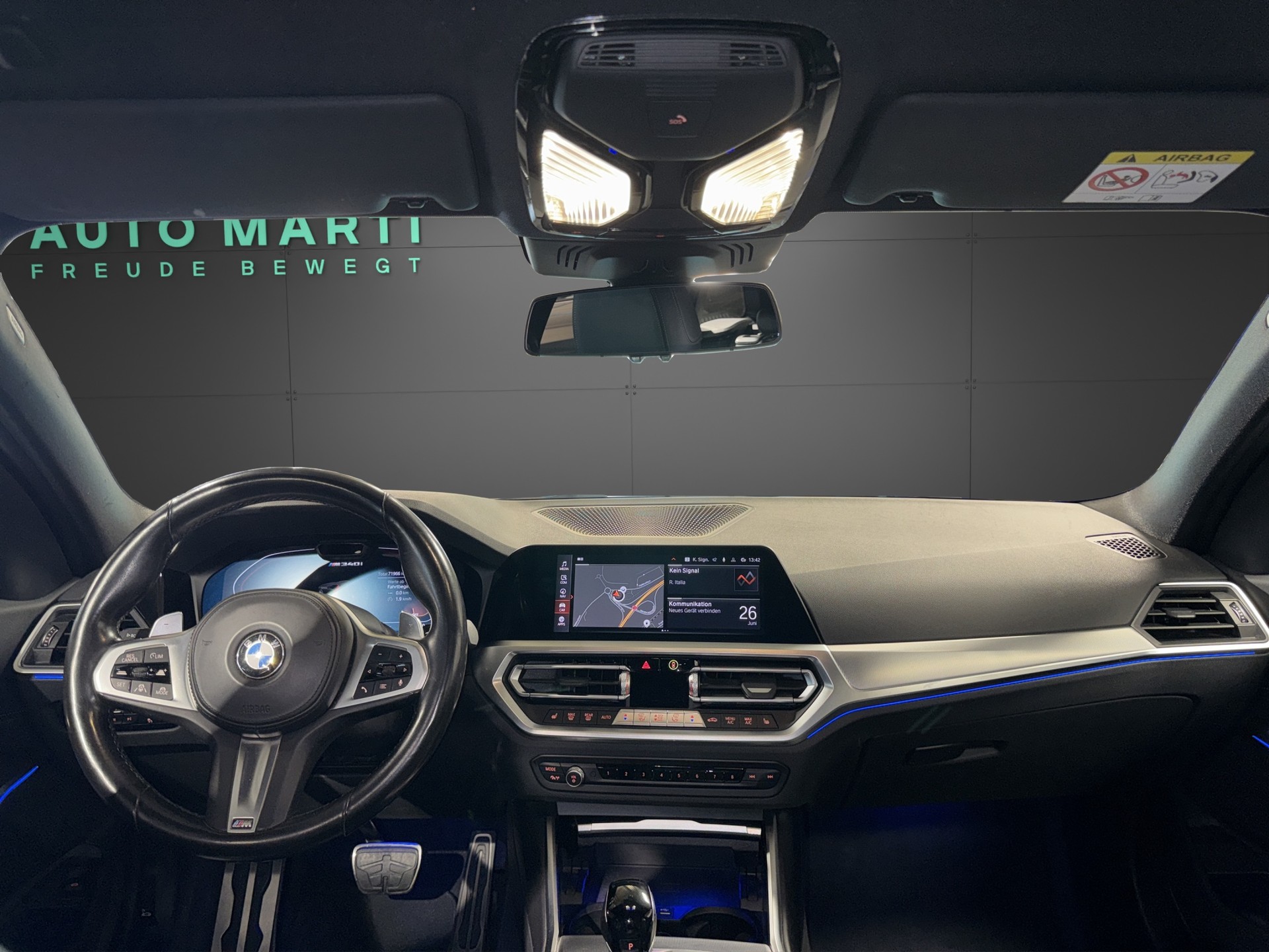 BMW M340i xDrive Touring-image-19
