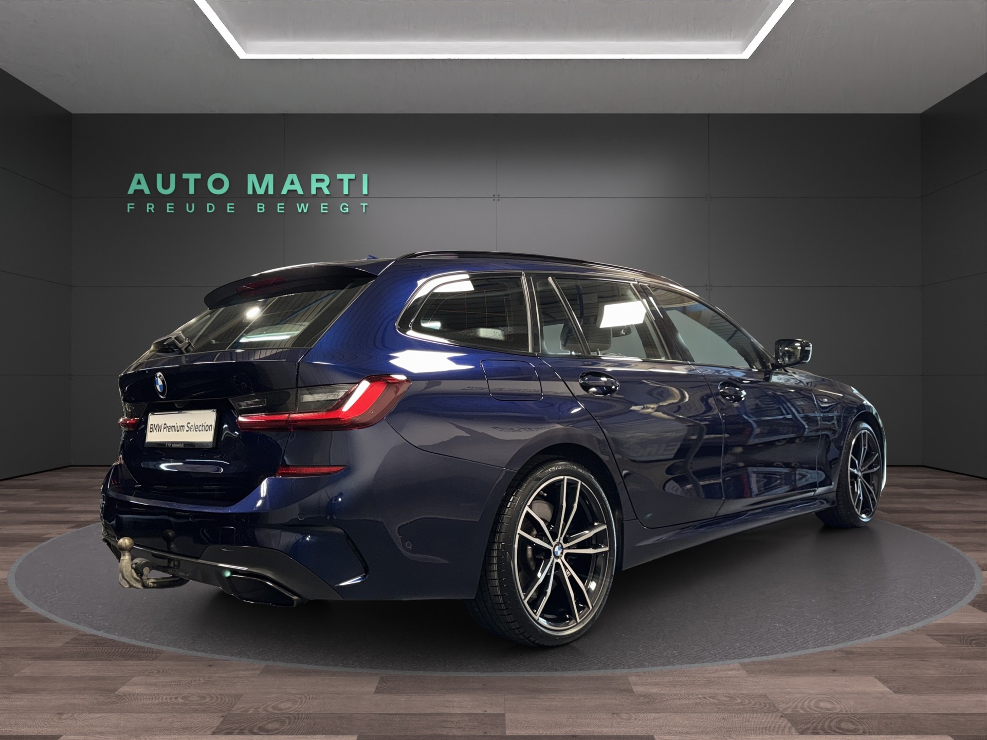 BMW M340i xDrive Touring-image-3