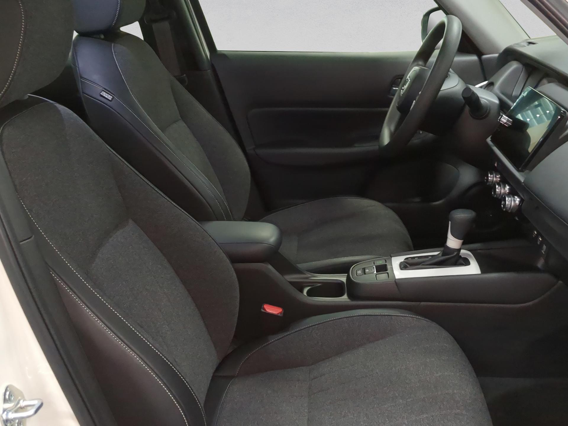 HONDA Jazz 1.5i-MMD Comfort E-CVT-image-15