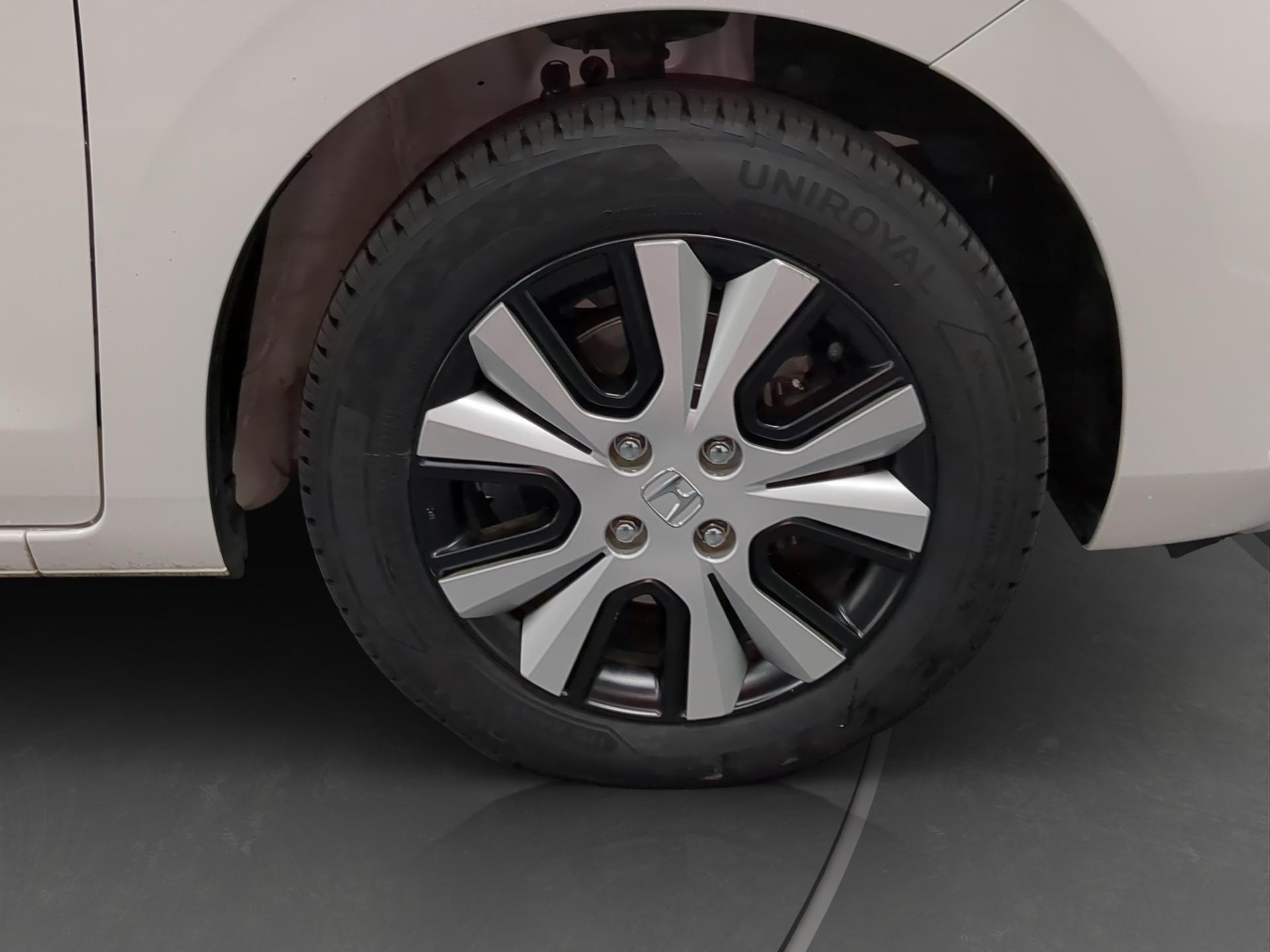 HONDA Jazz 1.5i-MMD Comfort E-CVT-image-16