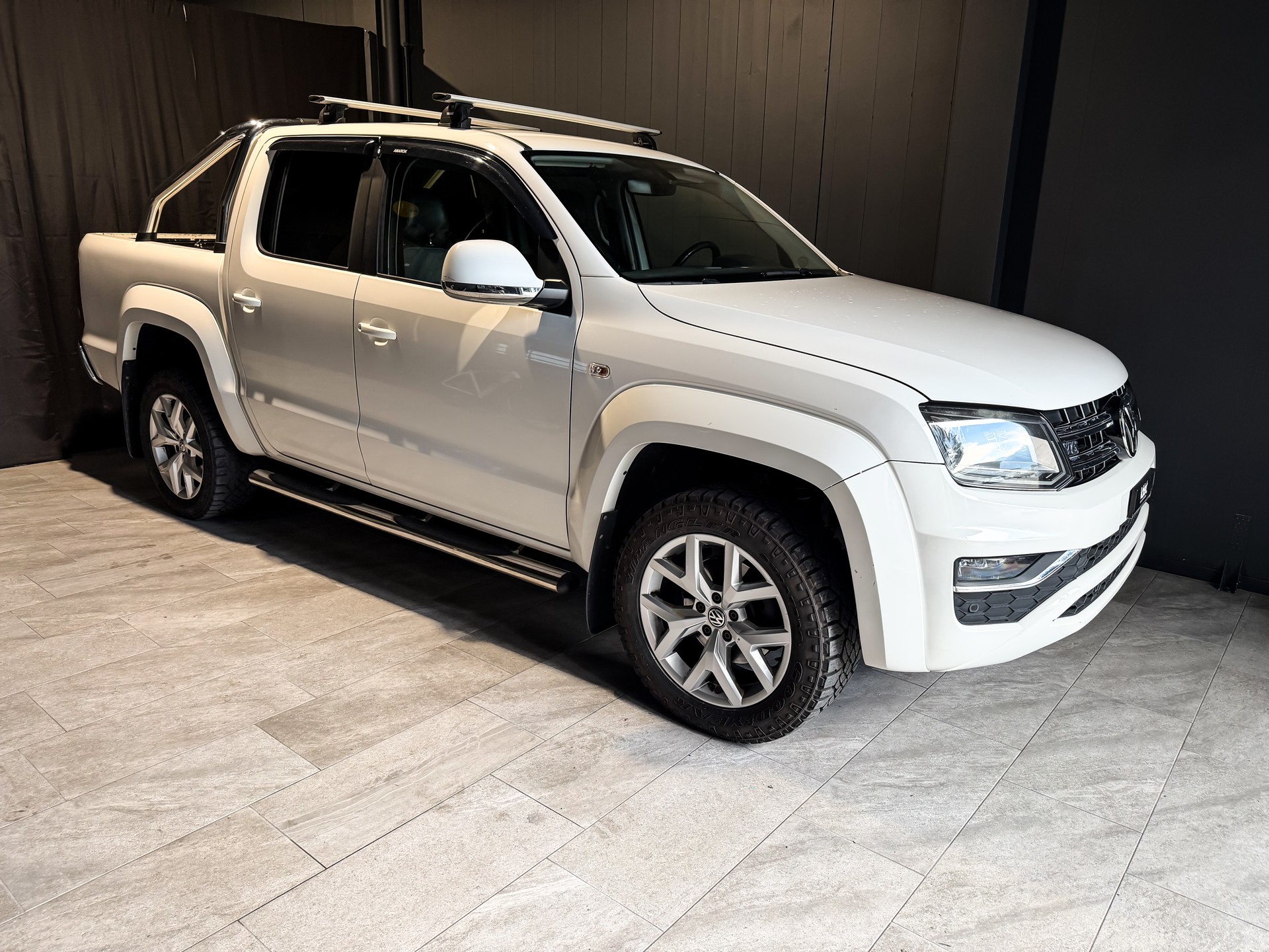 VW Amarok 3.0TDI Highline 4Motion Automatic-image-1