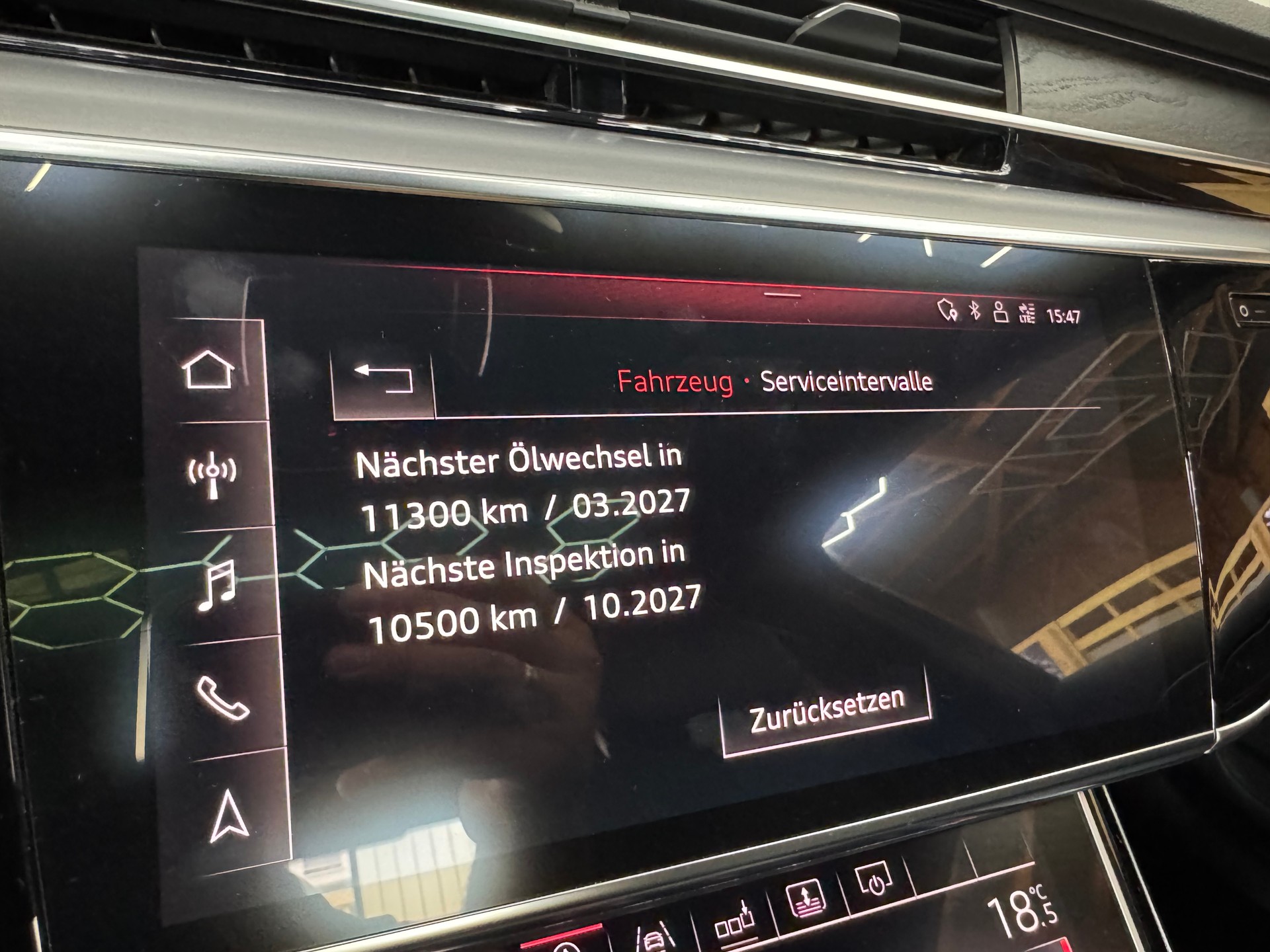 AUDI A8 55 TFSI quattro tiptronic-image-25