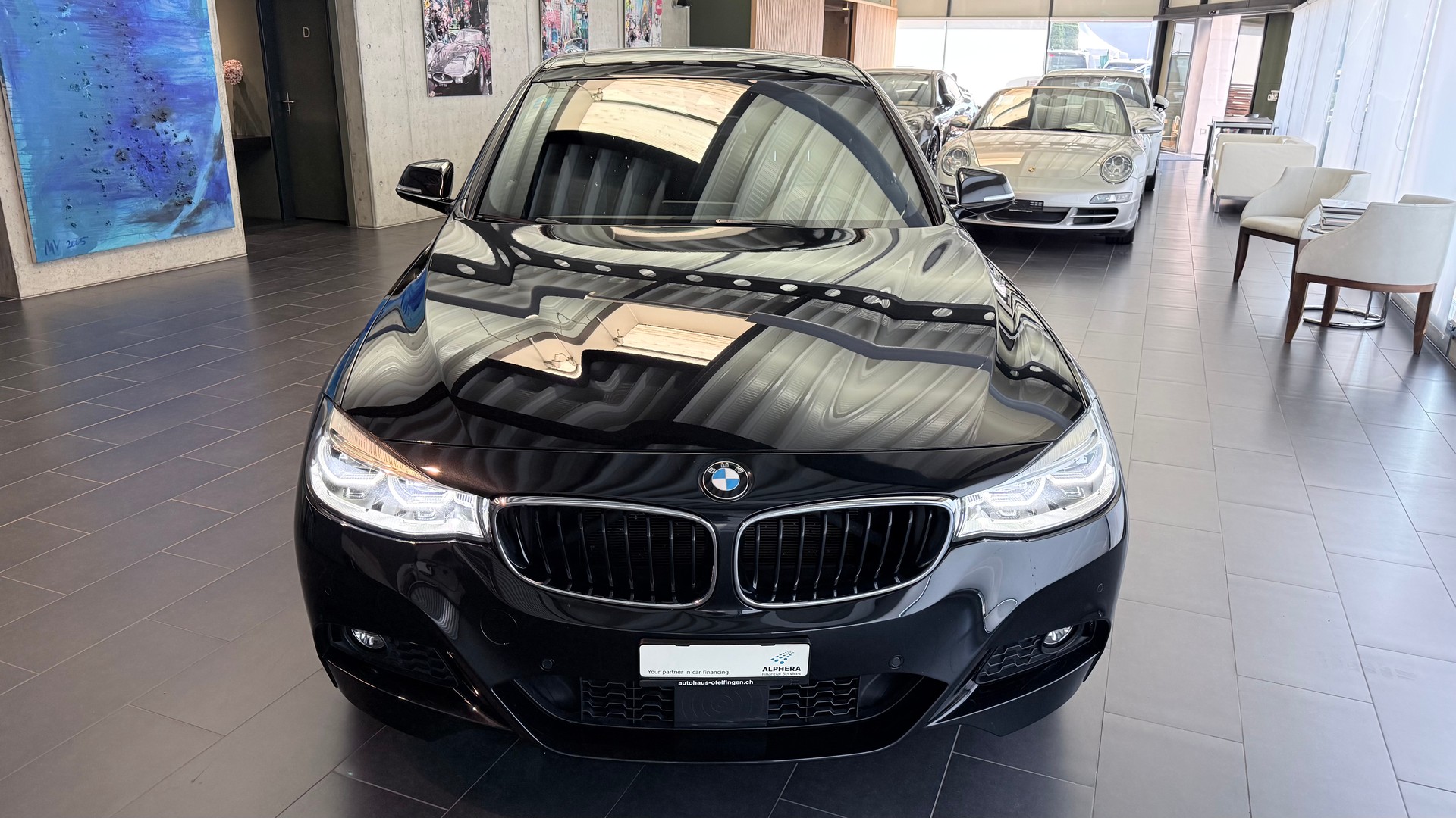 BMW 330i xDrive SAG Gran Turismo-image-3