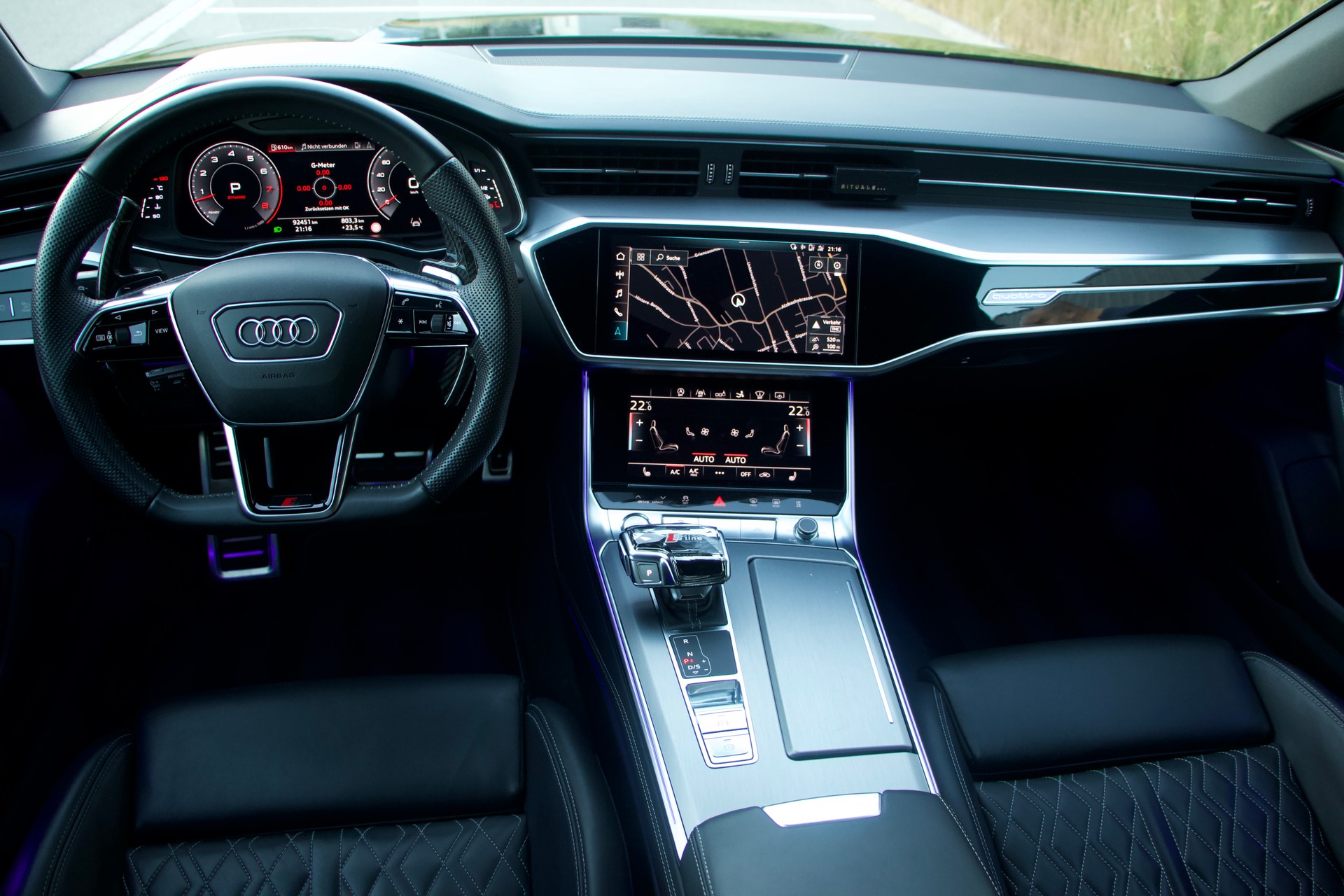 AUDI A7 Sportback 55 TFSI quattro S-Tronic-image-9