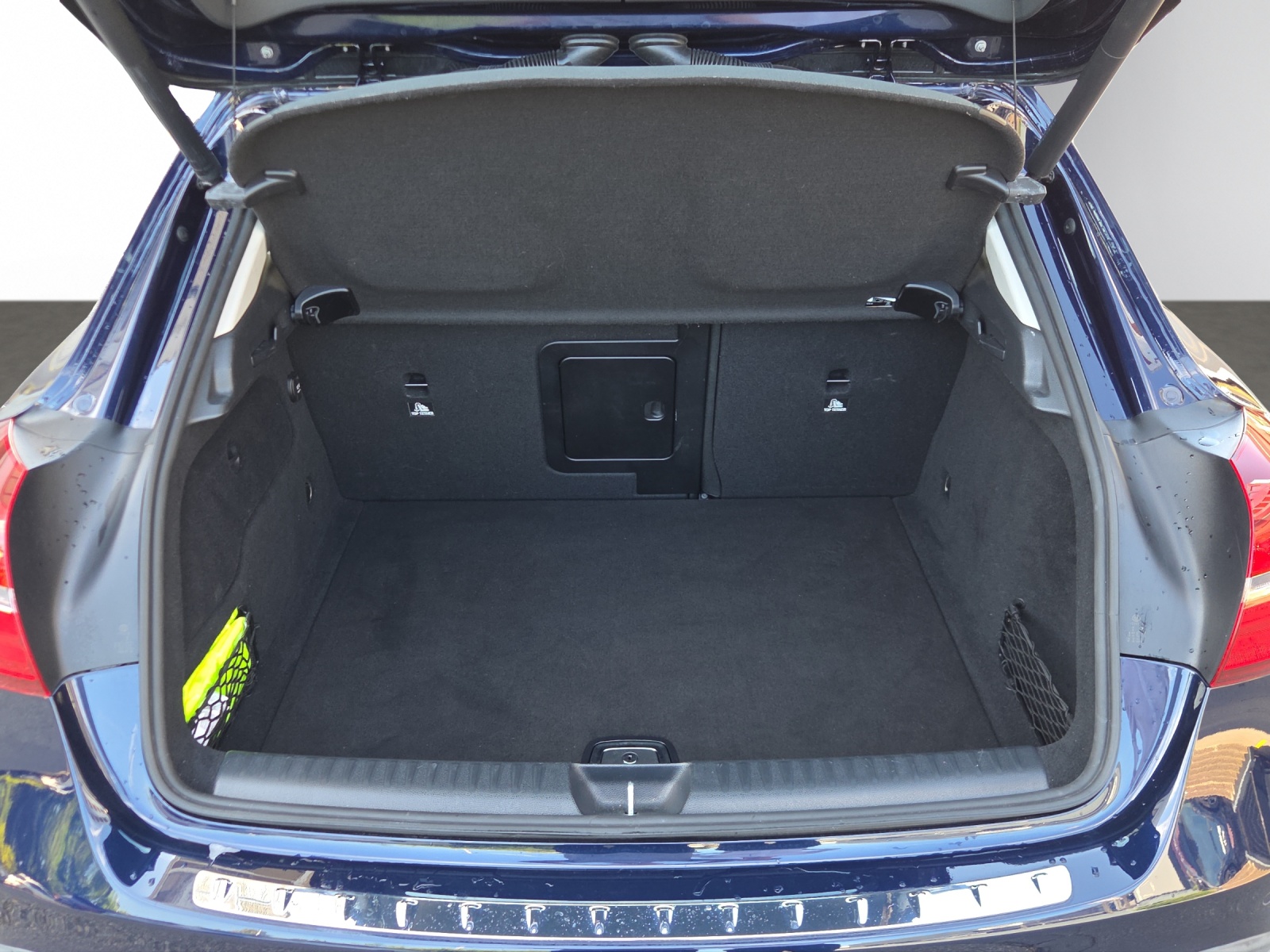 Image MERCEDES-BENZ GLA-220 GLA 220 4Matic 7G-DCT