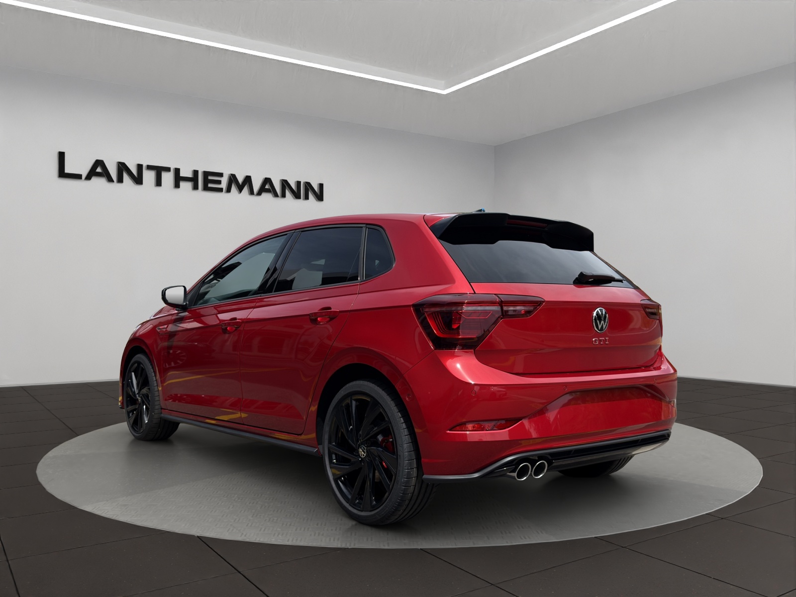VW Polo 2.0 TSI GTI DSG-image-2