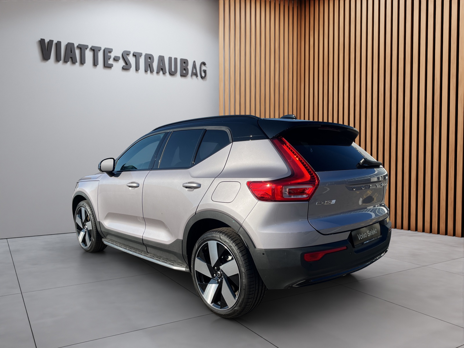 VOLVO EX40 Twin Performance Ultra AWD-image-2