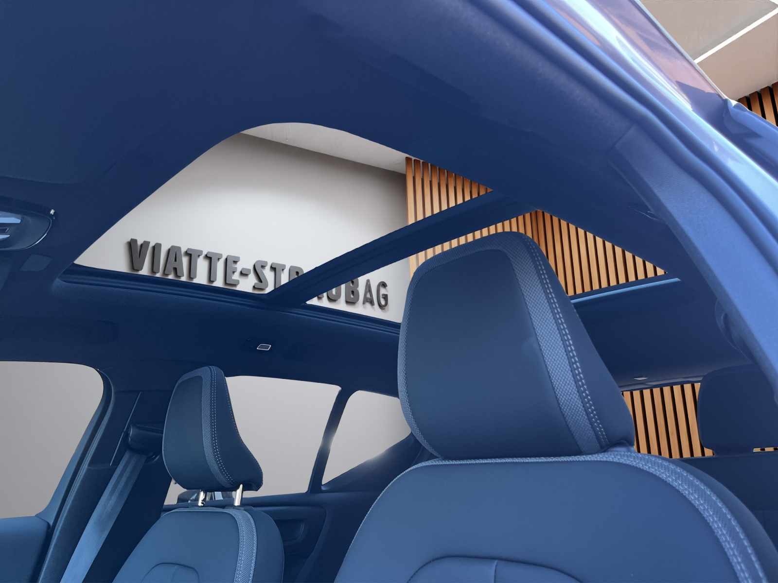 VOLVO EX40 Twin Performance Ultra AWD-image-18