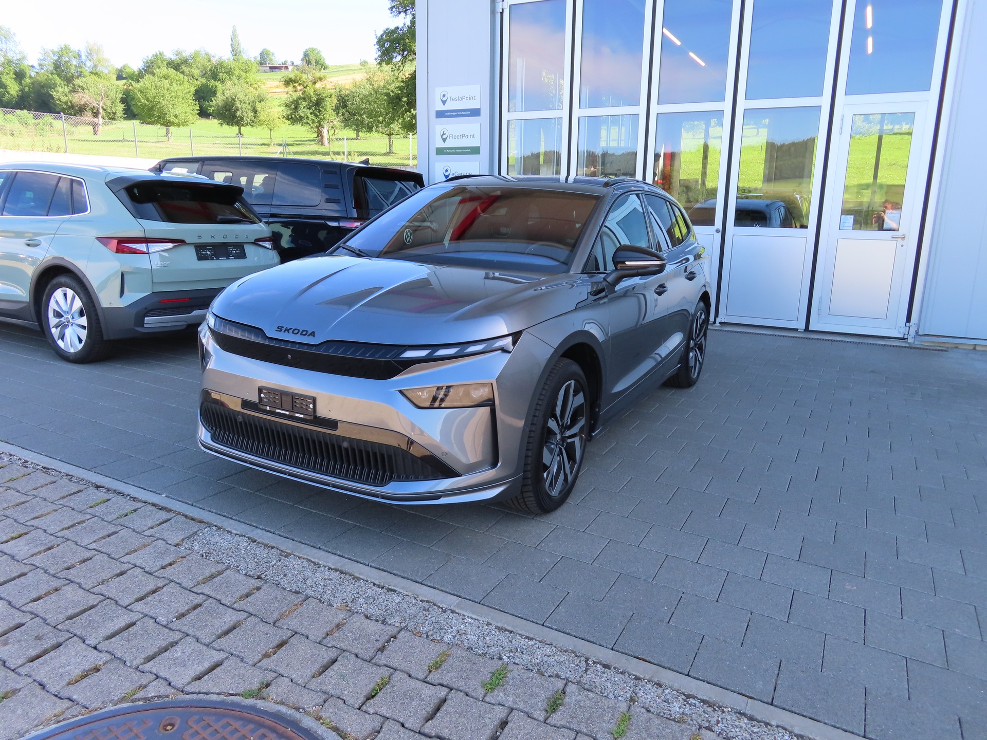 SKODA Enyaq 85x Sportline 4x4-image-0