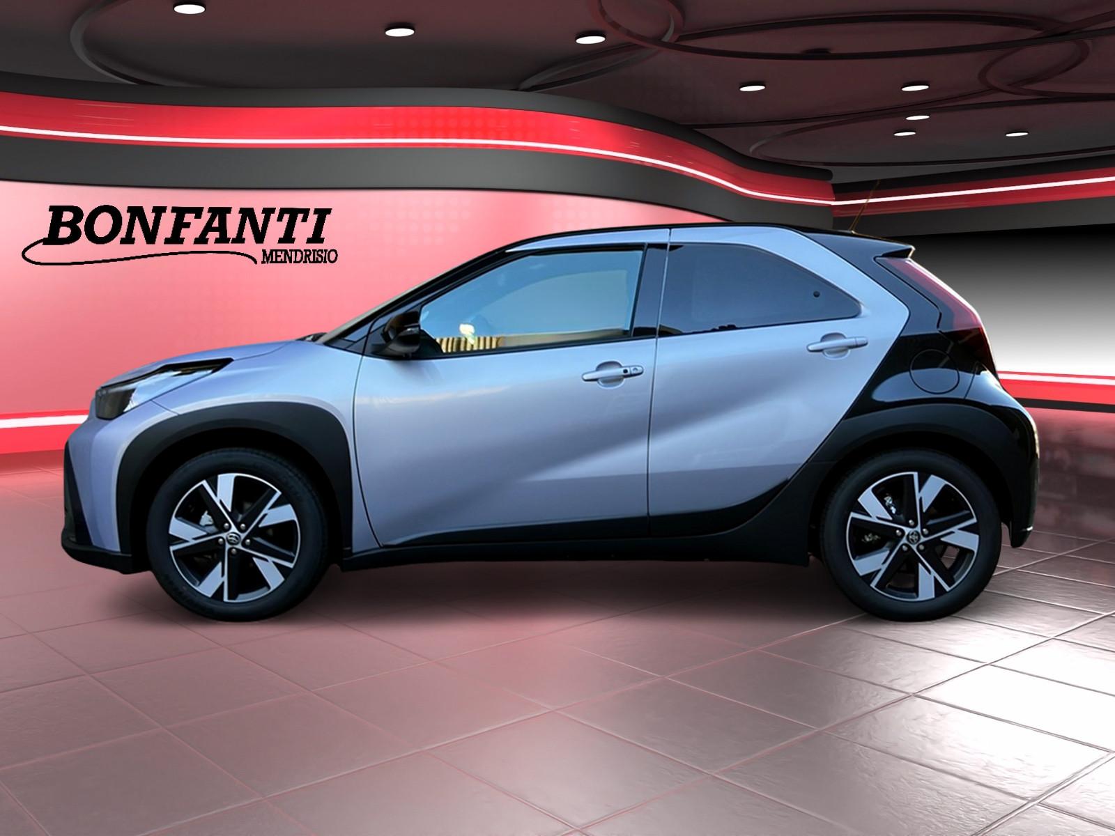 TOYOTA Aygo X 1.5 VVT-i HSD Trend-image-3