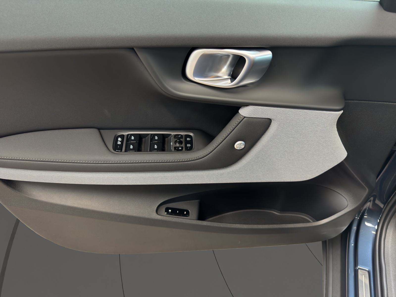 POLESTAR 2 Long Range Dual Motor Performance Prime-image-14