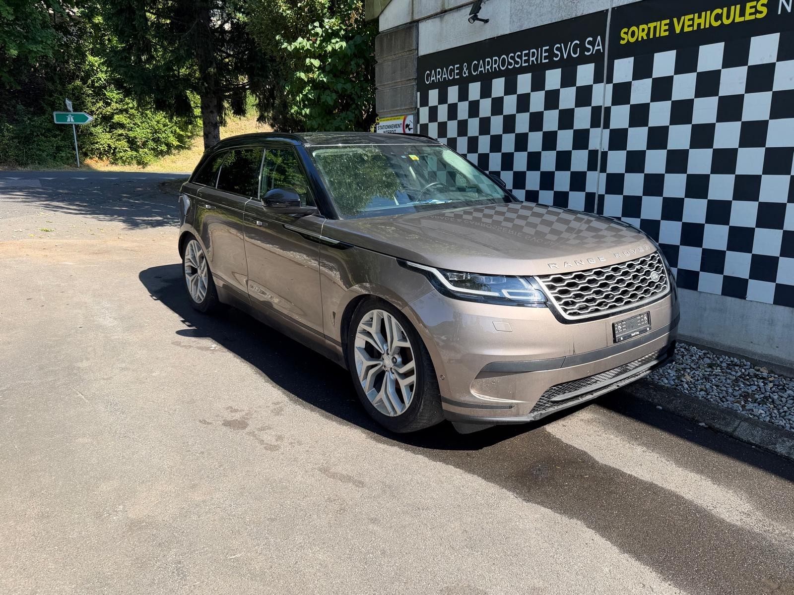 LAND ROVER Range Rover Velar D 240 Automatic-image-2
