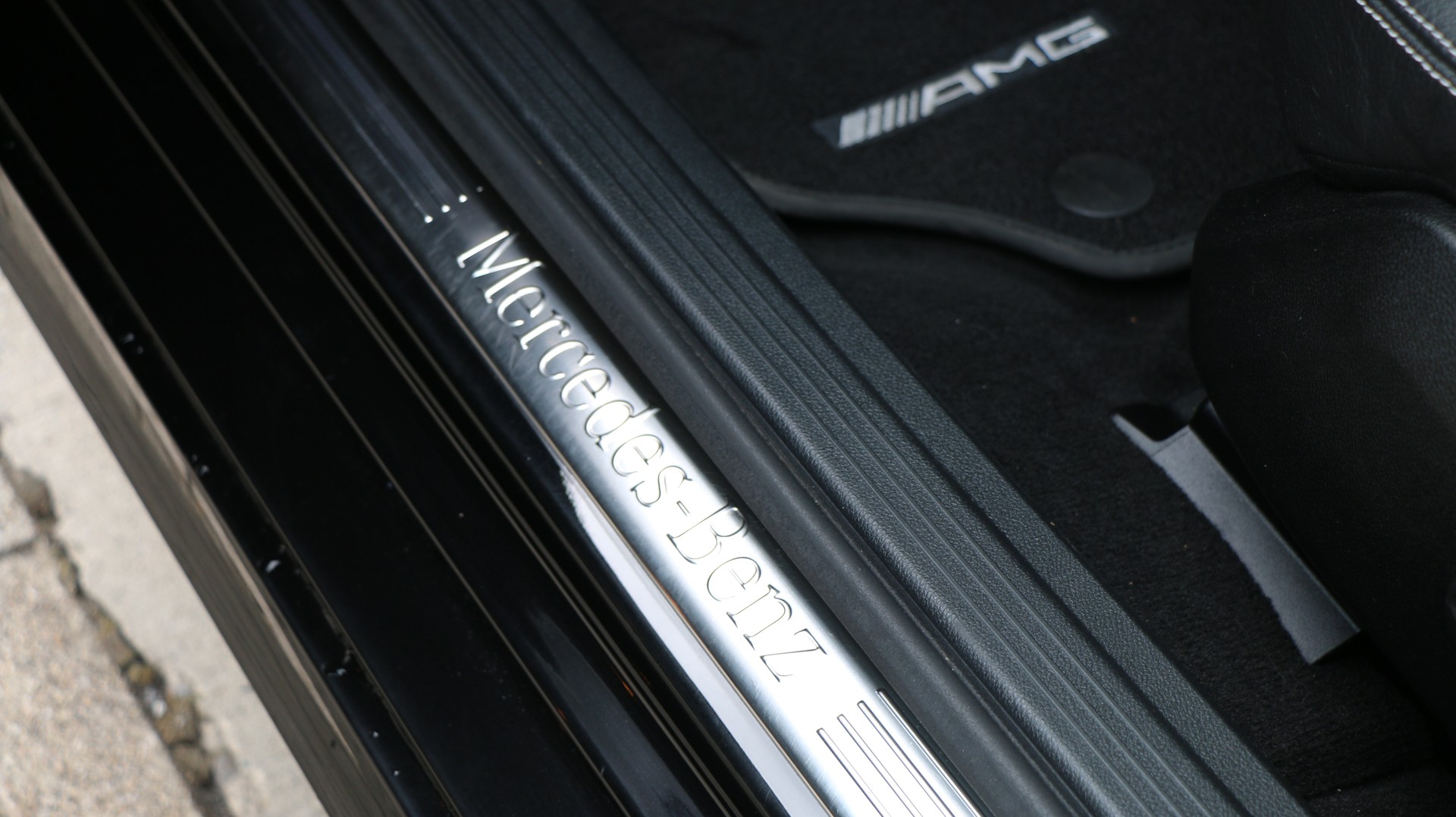 MERCEDES-BENZ CLS 250 4Matic BlueTEC-image-12