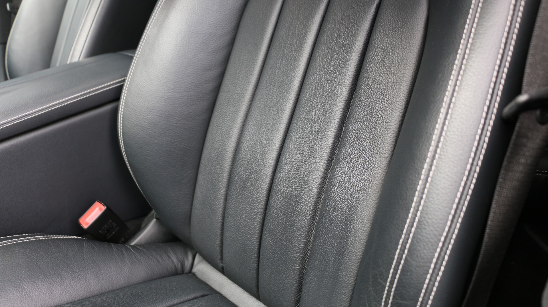 MERCEDES-BENZ CLS 250 4Matic BlueTEC-image-7