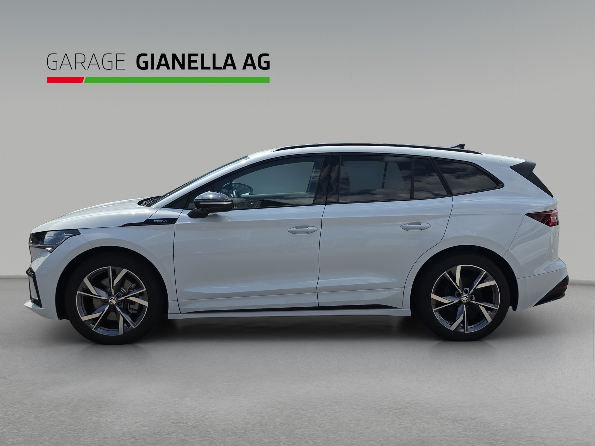SKODA Enyaq 85 Sportline-showroom-element-1