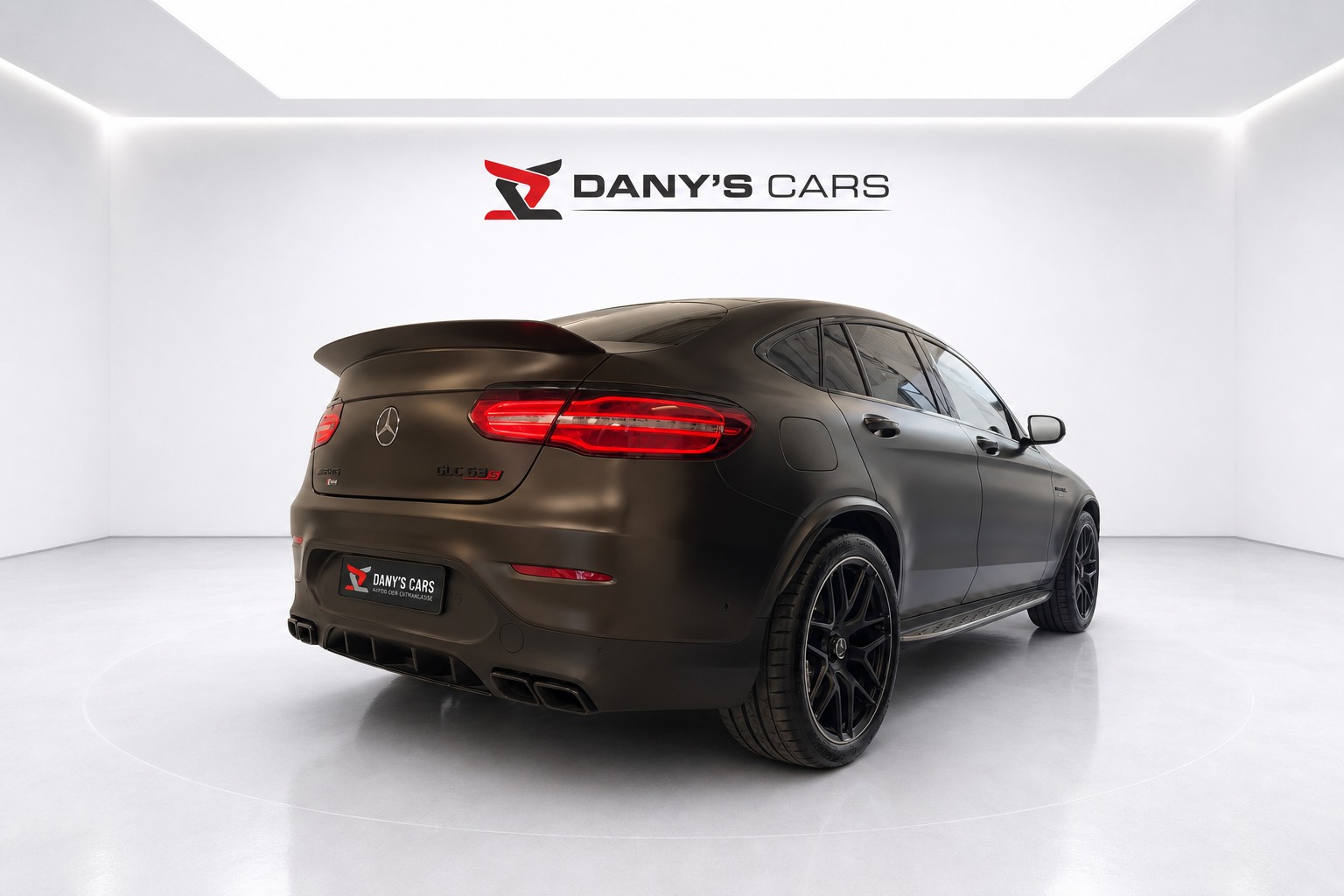 MERCEDES-BENZ GLC Coupé 63 S AMG 4Matic+ 9G-Tronic-image-3