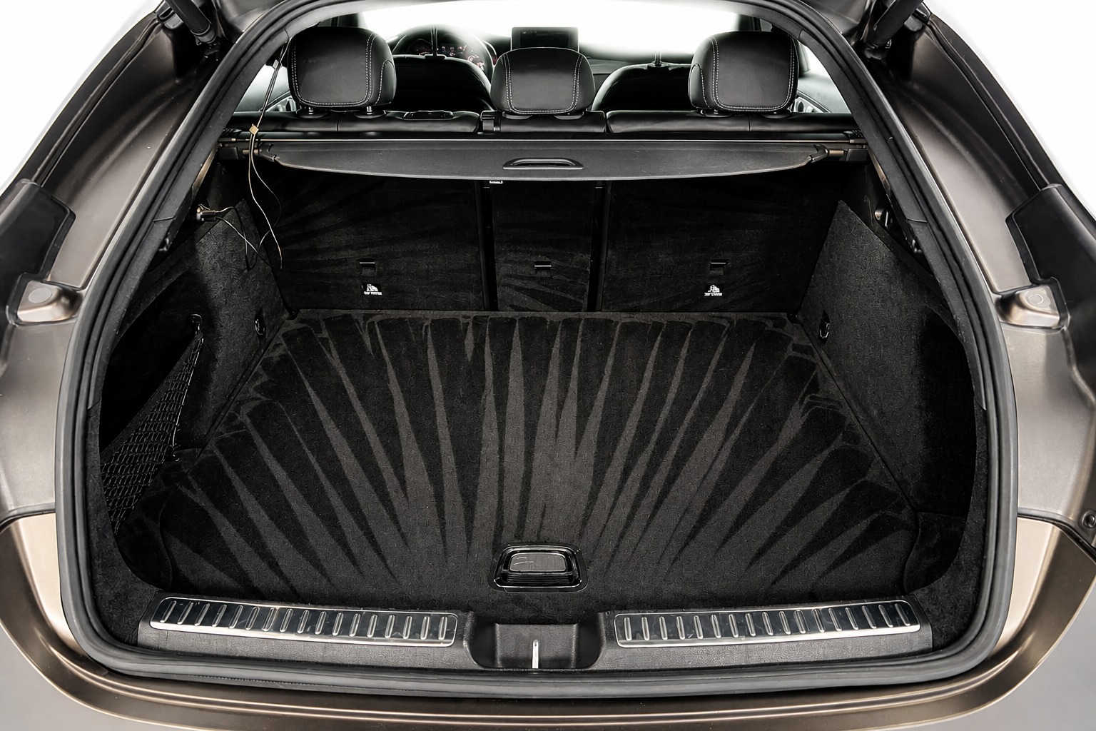 MERCEDES-BENZ GLC Coupé 63 S AMG 4Matic+ 9G-Tronic-image-16
