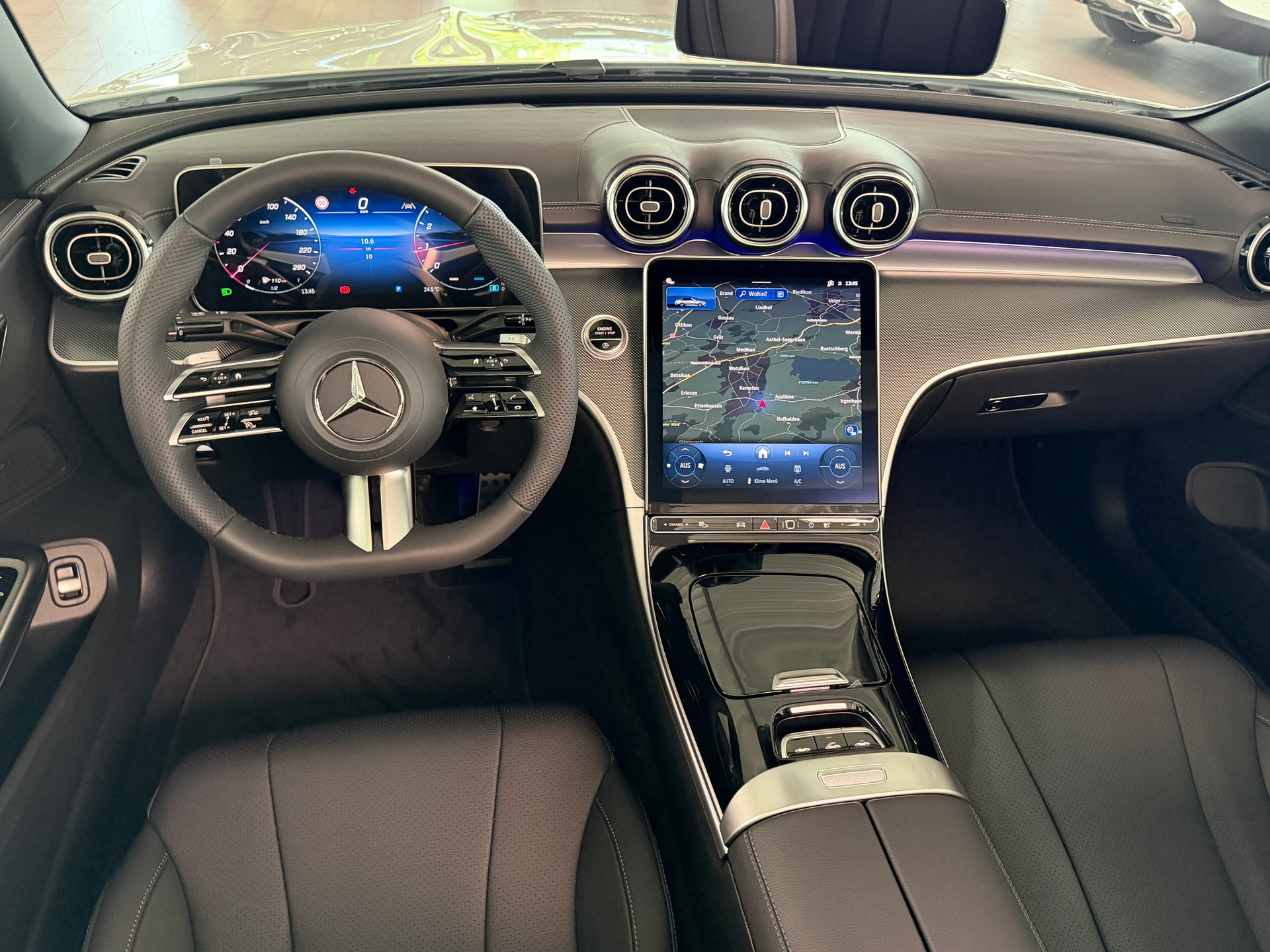 MERCEDES-BENZ CLE 200 Cabrio 4Matic 9G-Tronic-image-5