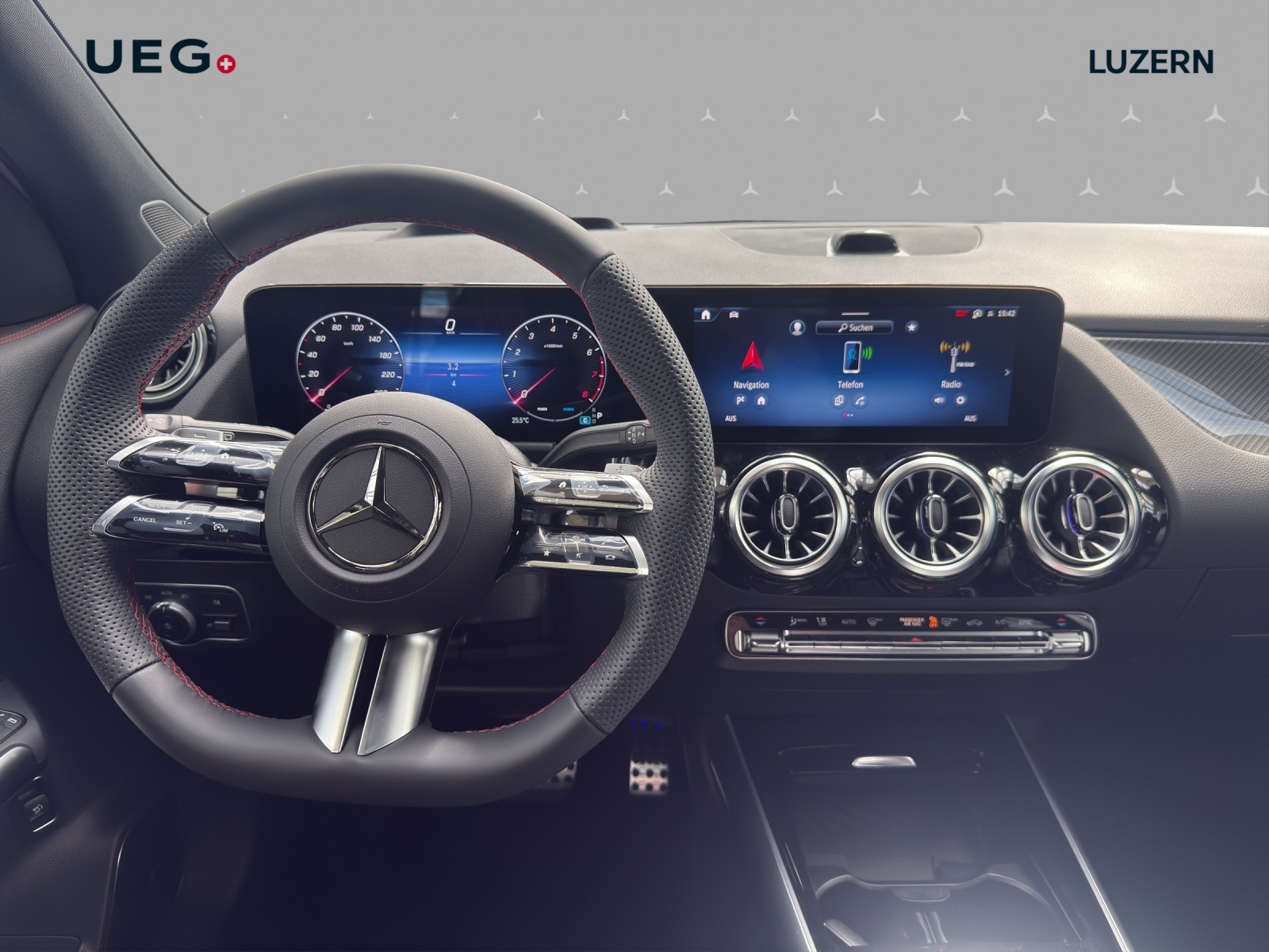 MERCEDES-BENZ GLA 250 4Matic 8G-DCT Swiss Star-image-10