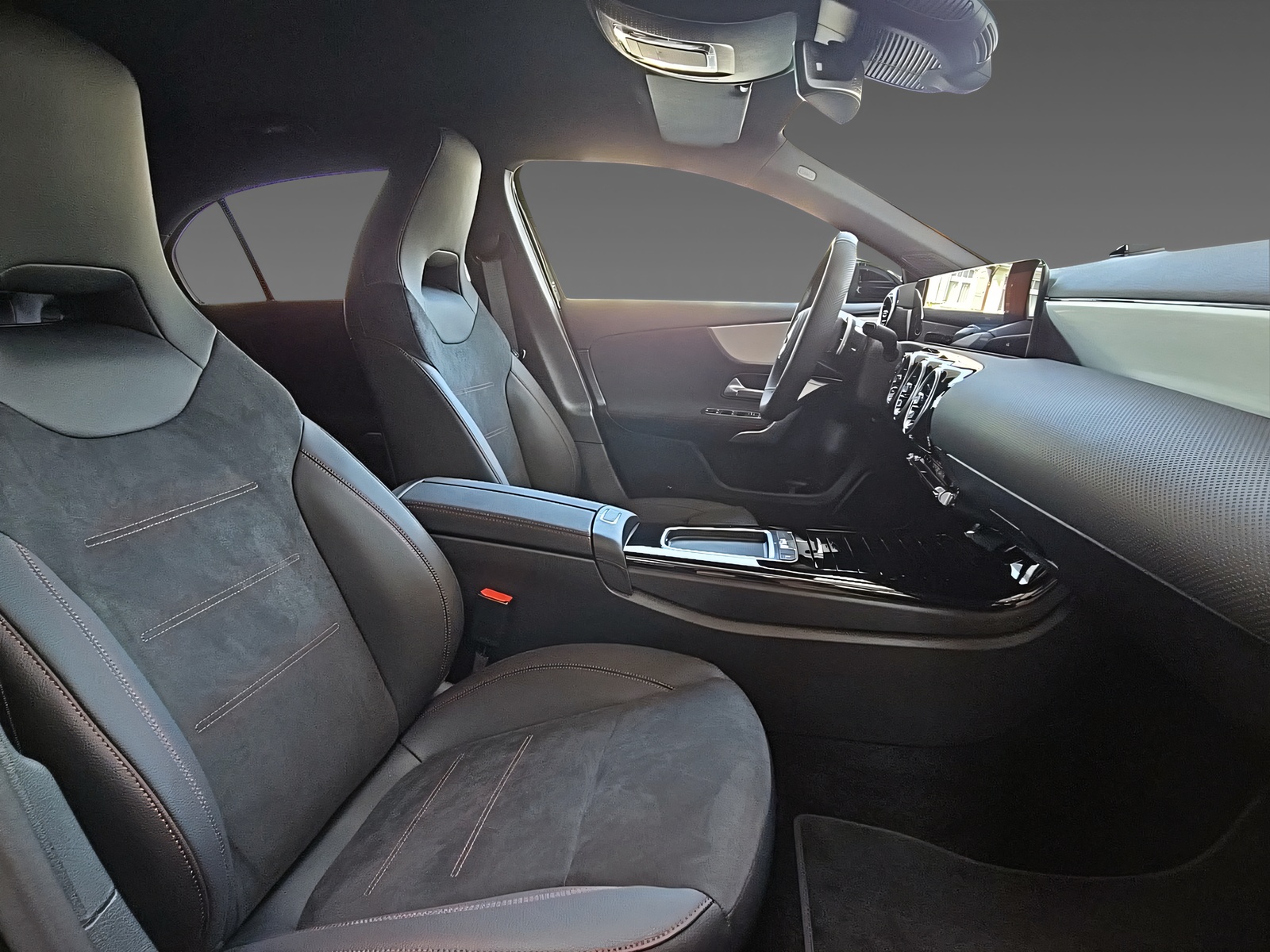 MERCEDES-BENZ A 200 Night Star-image-11
