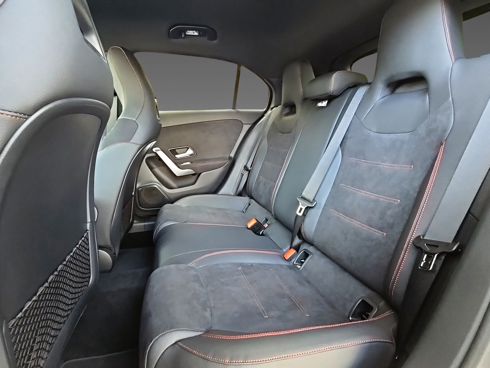 MERCEDES-BENZ A 200 Night Star-image-10
