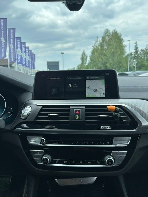 BMW X4 xDrive 20d M Sport X Steptronic-image-13