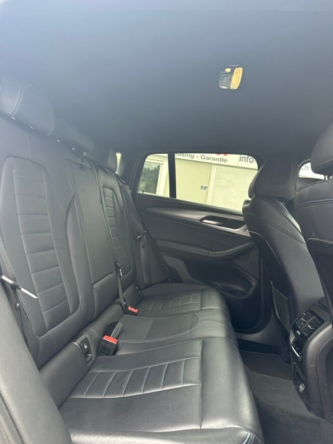 BMW X4 xDrive 20d M Sport X Steptronic-image-9