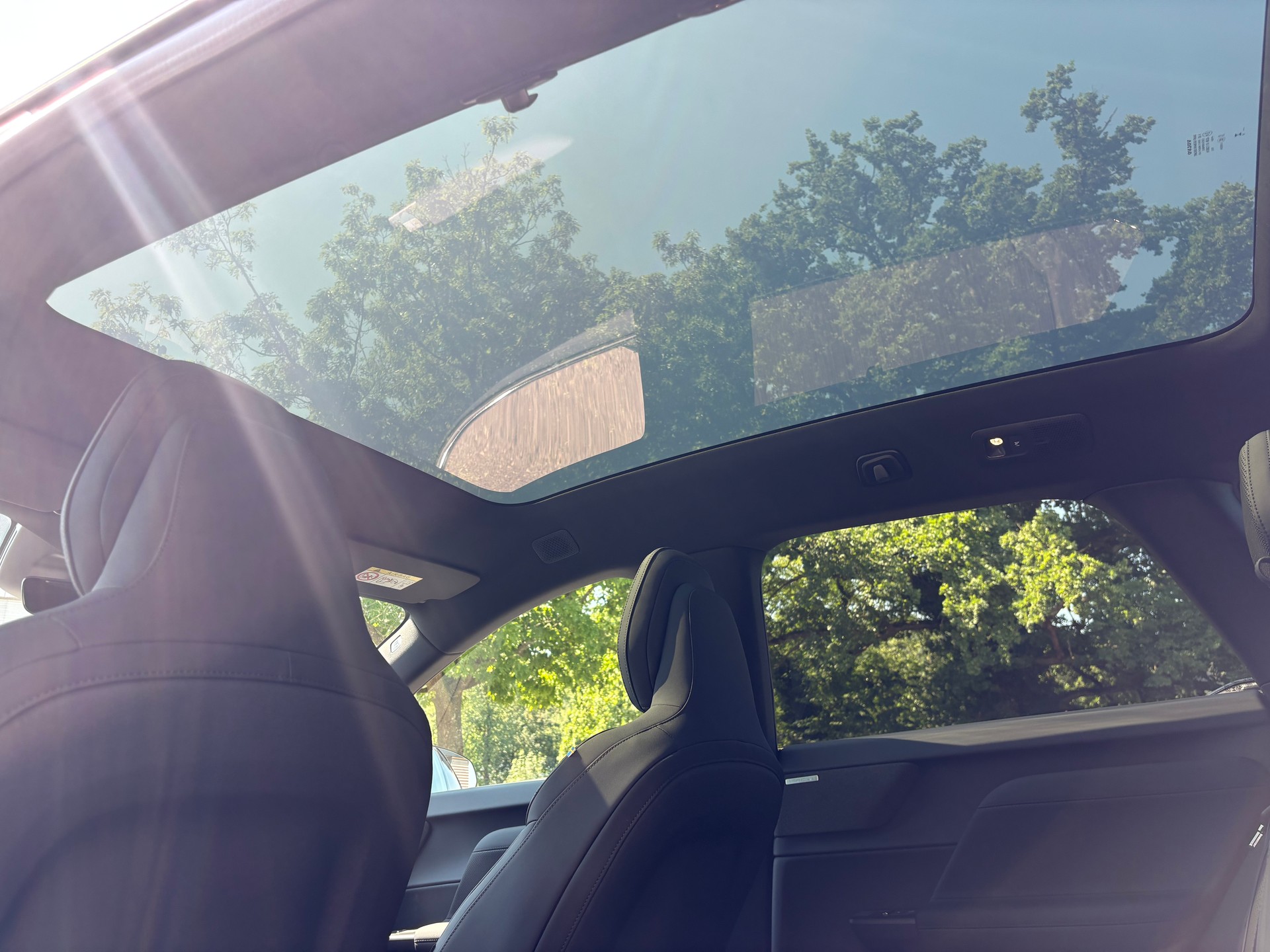 VOLVO EX60 Twin Ultra AWD-image-14