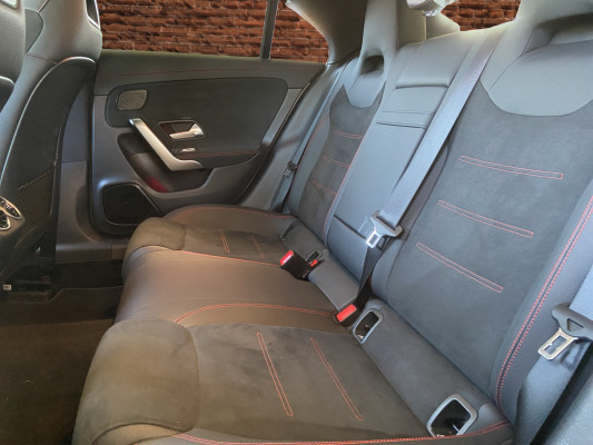 MERCEDES-BENZ CLA 220 4Matic 8G-DCT-image-13