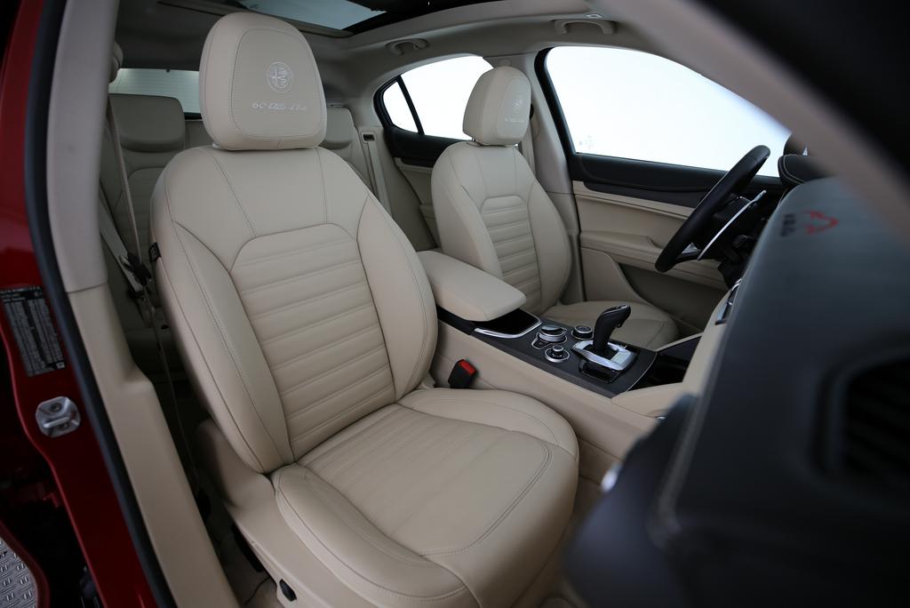 ALFA ROMEO Stelvio 2.2 D Q4 210 6C Villa d'este-image-11