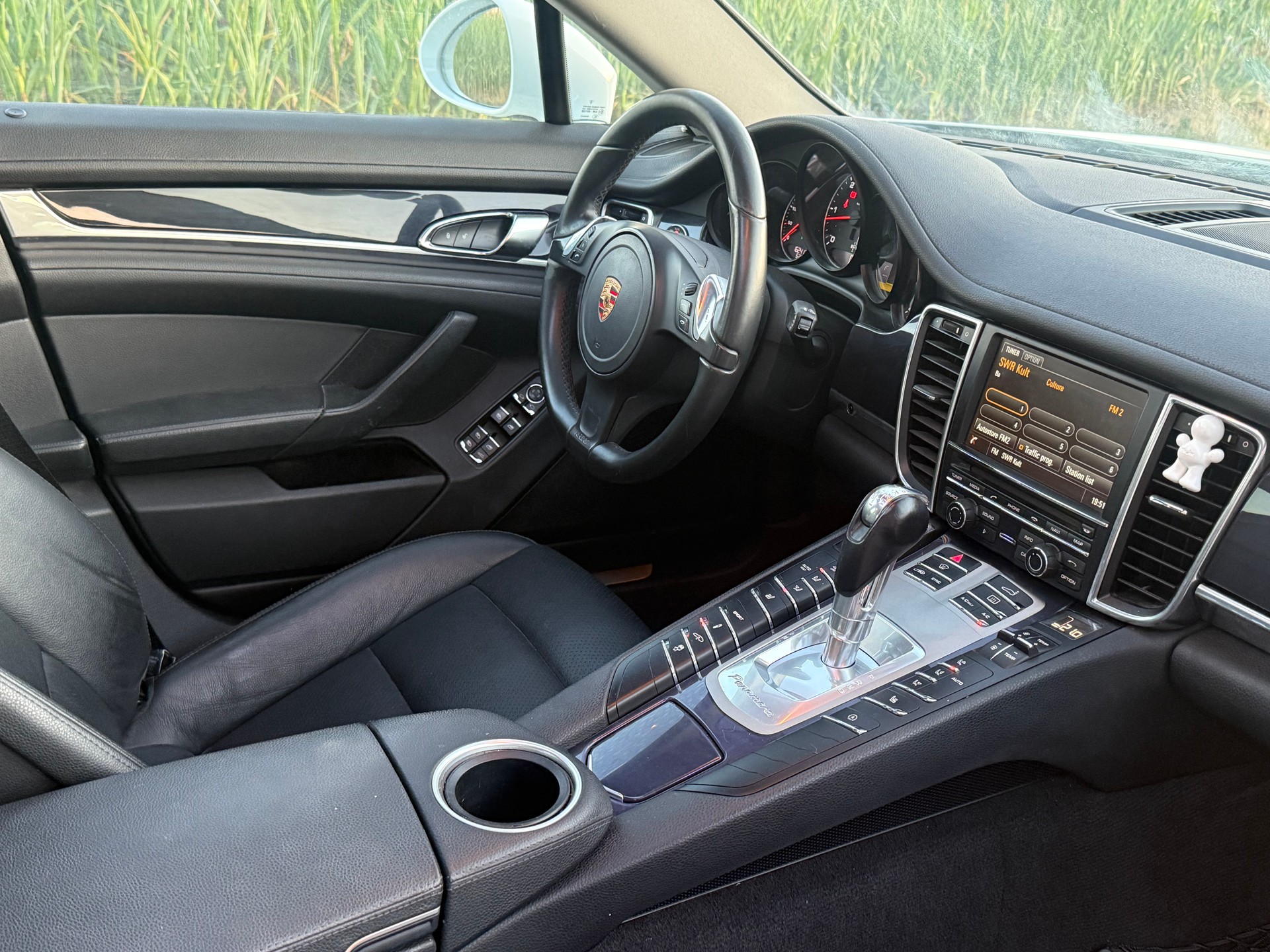 PORSCHE Panamera 3.0 Diesel Tiptronic-image-12