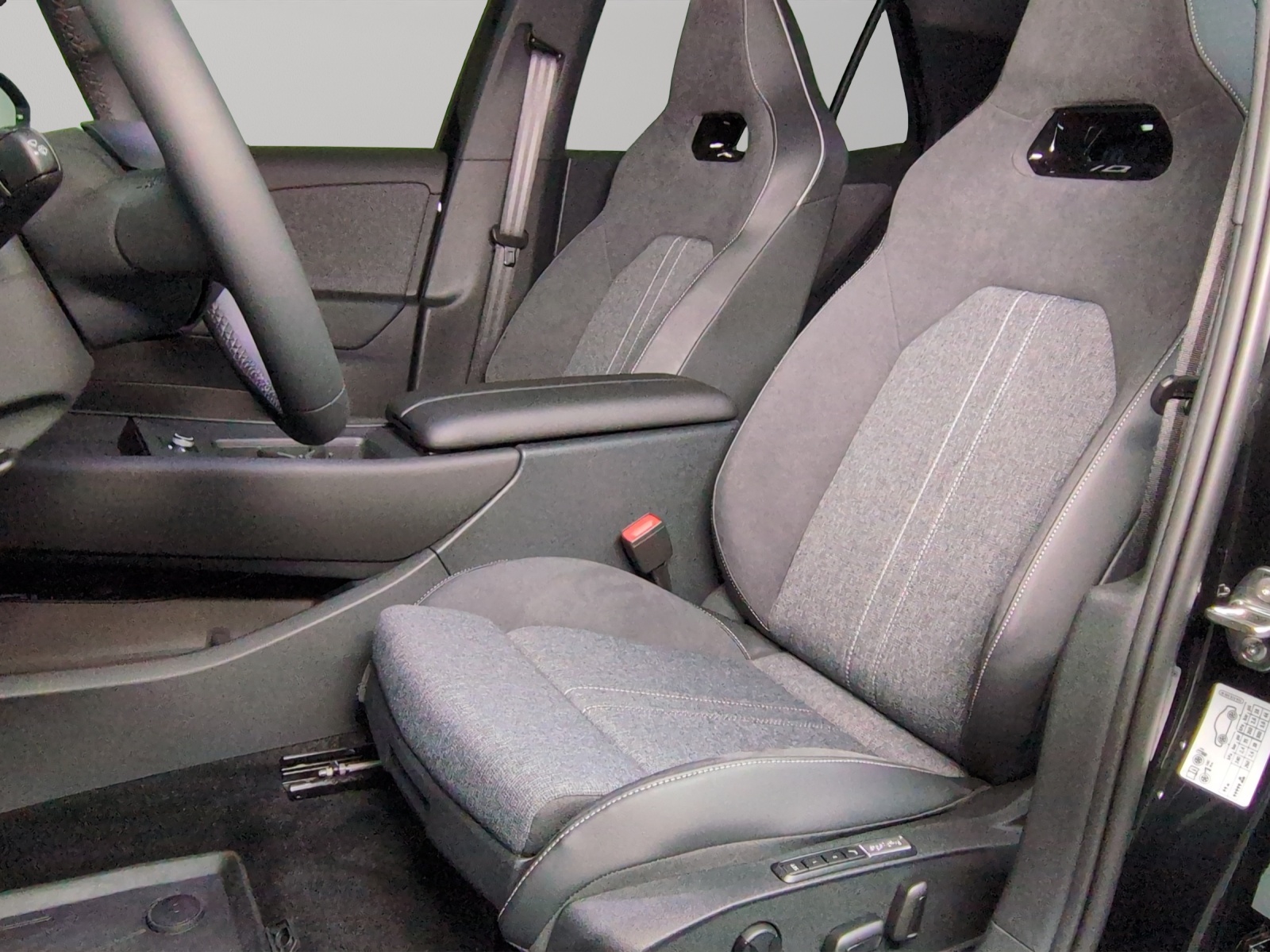 VW ID.3 Neo 58 kWh 190 PS Style-image-5