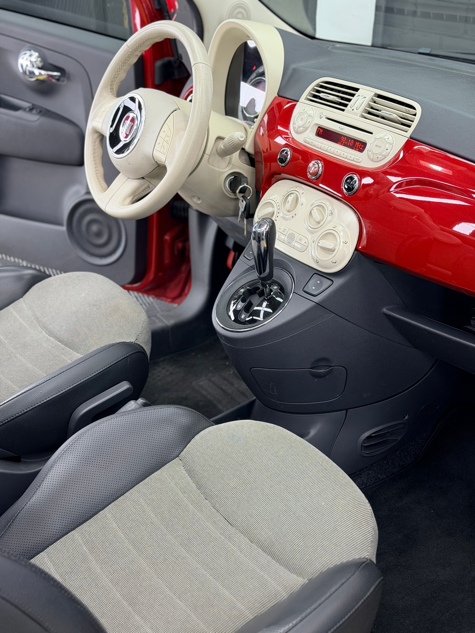 FIAT 500C 1.4 16V Lounge Dualogic-image-6