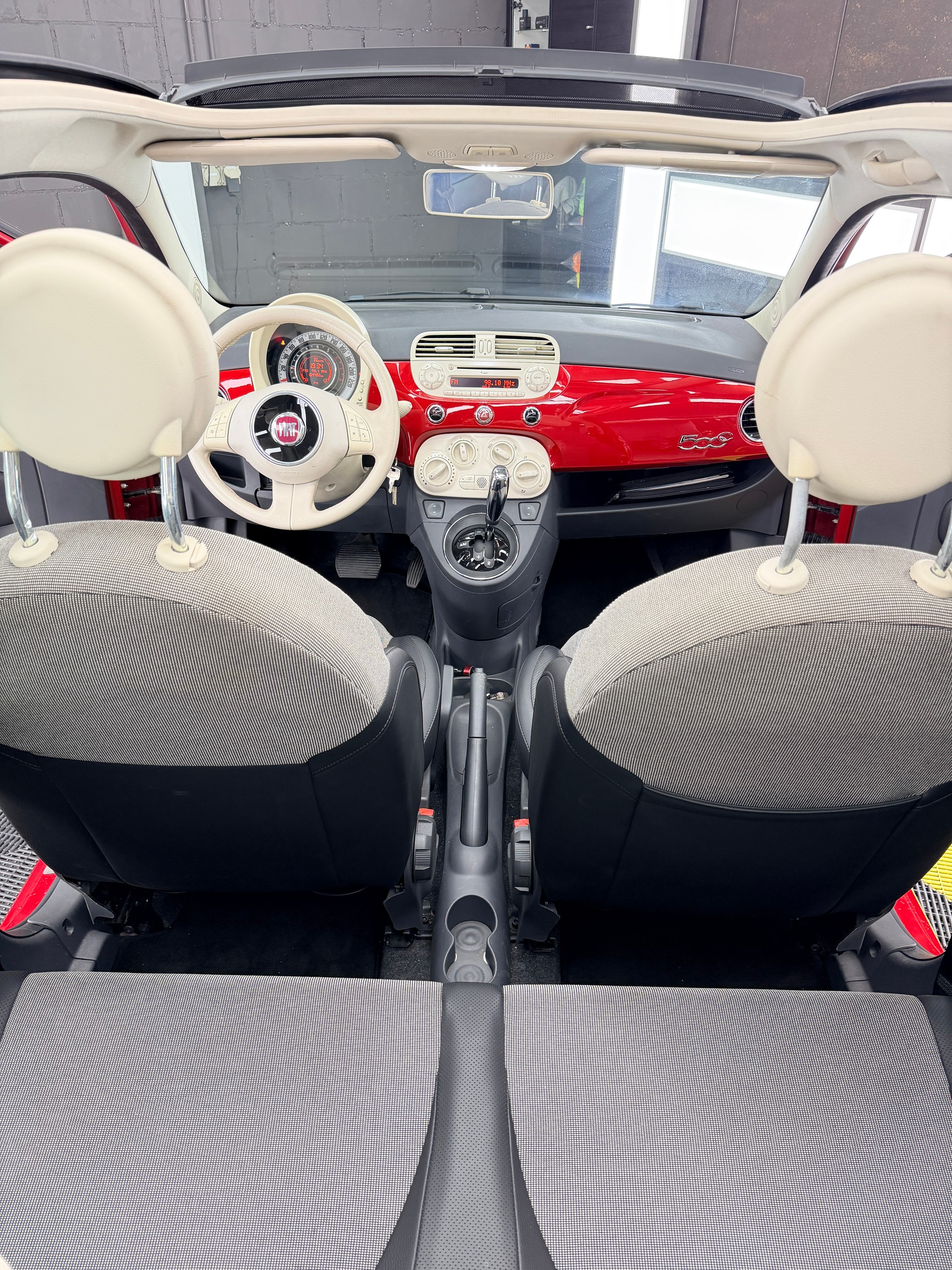 FIAT 500C 1.4 16V Lounge Dualogic-image-9