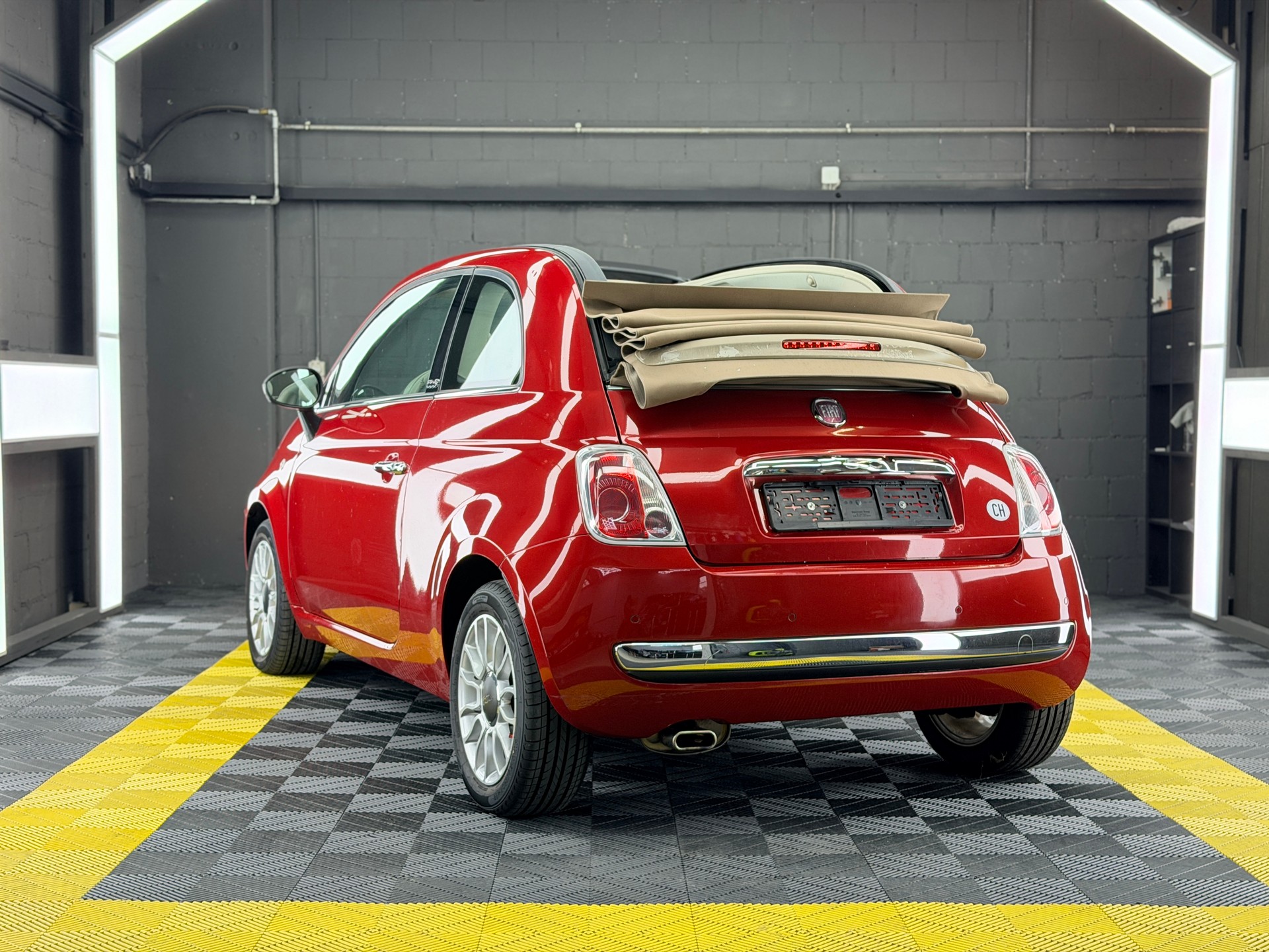 FIAT 500C 1.4 16V Lounge Dualogic-image-3
