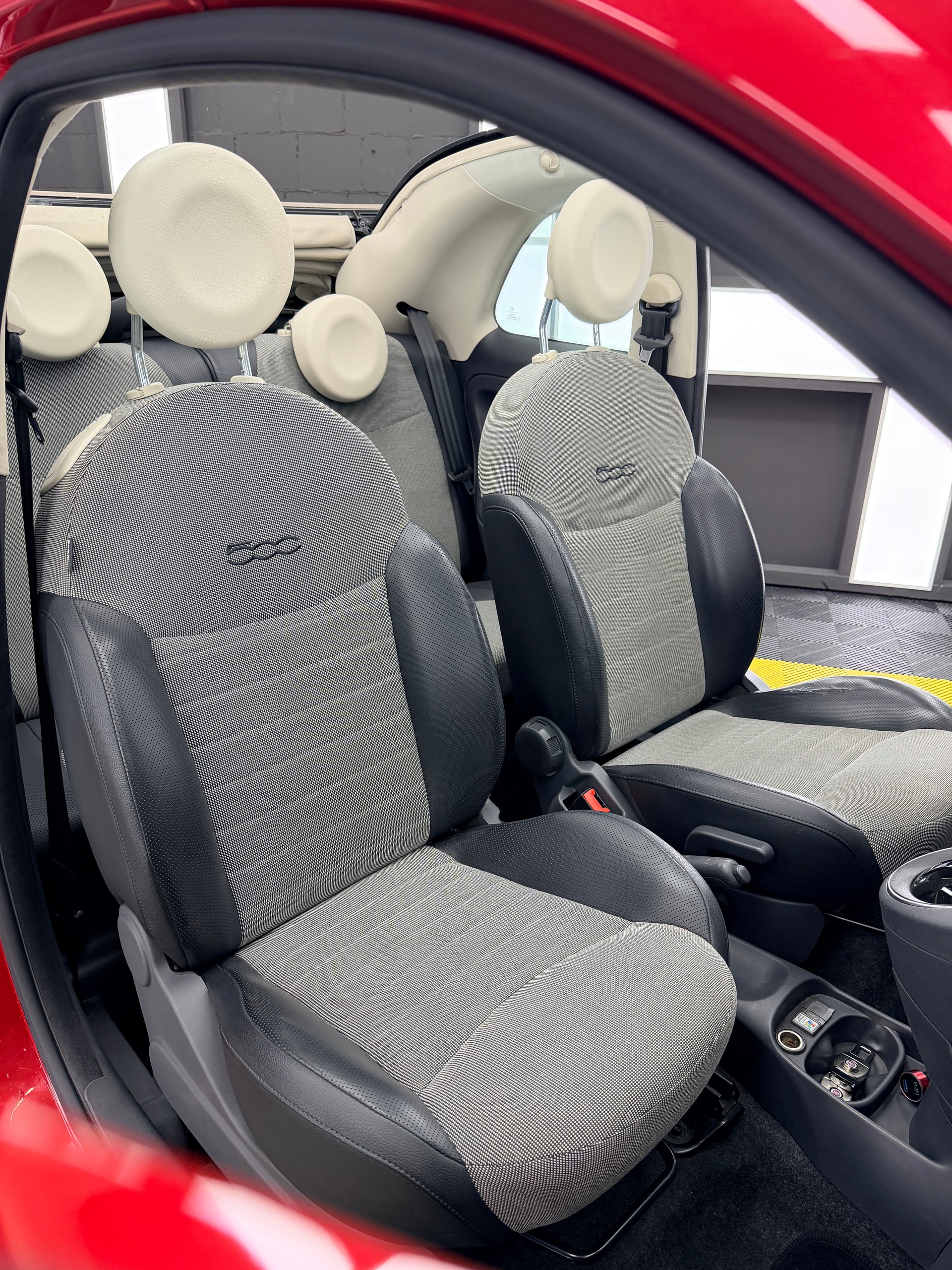 FIAT 500C 1.4 16V Lounge Dualogic-image-8