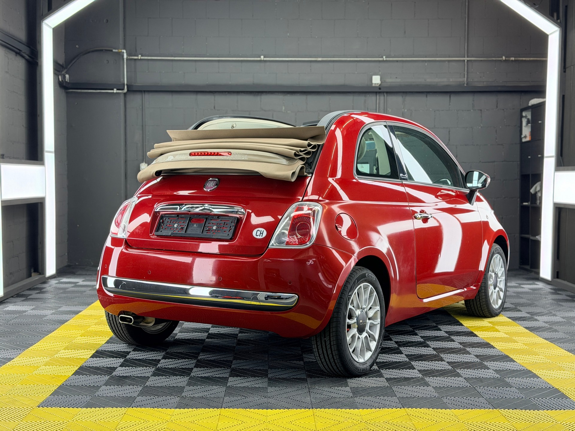 FIAT 500C 1.4 16V Lounge Dualogic-image-5