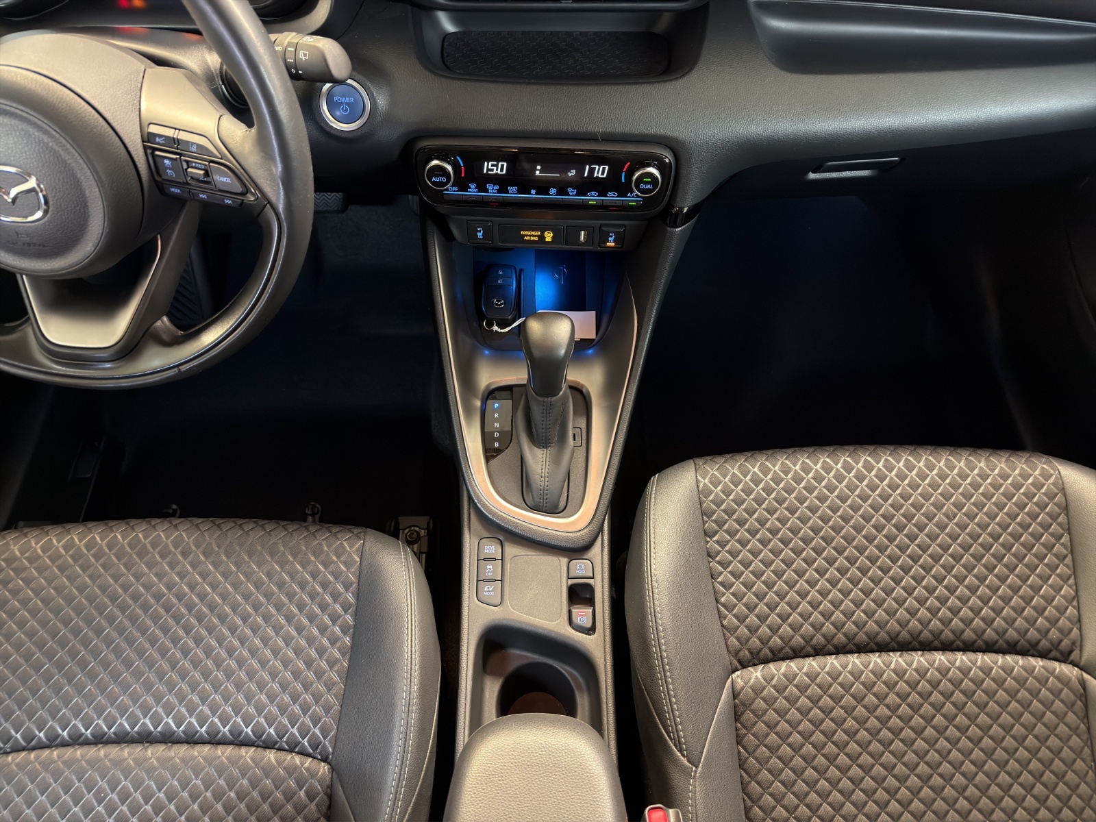 MAZDA 2 Hybrid Select-image-15