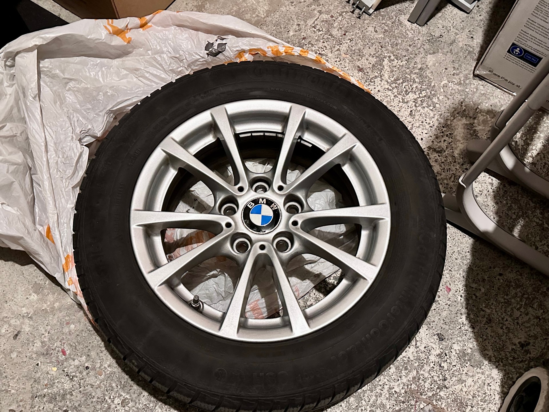 BMW 320i xDrive Touring Modern Line Steptronic-image-18