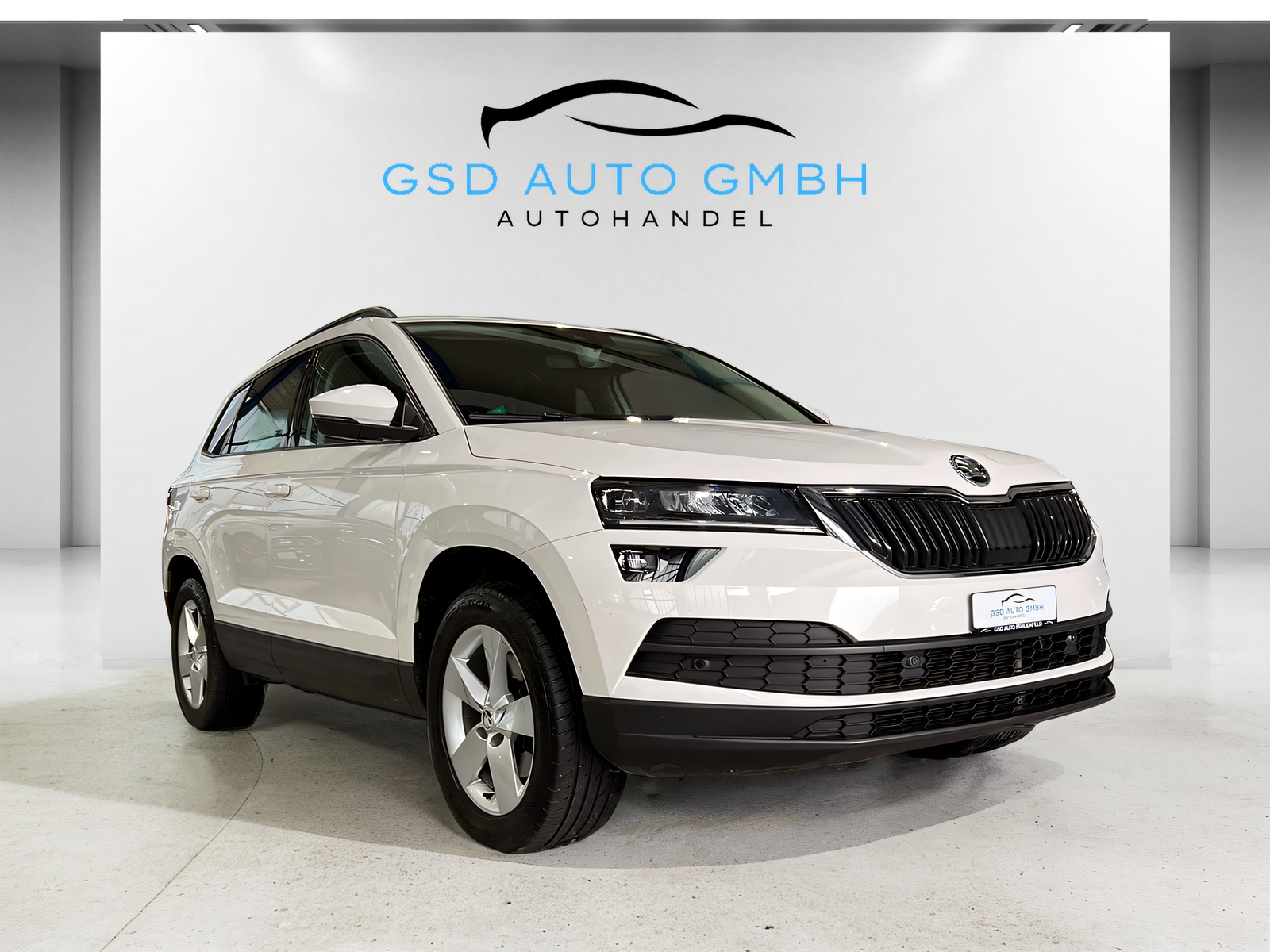 SKODA Karoq 2.0 TDI Drive 4x4 DSG**AHK,Rückfahrtkamera,Tempomat ACC,CH Auslieferung,Frisch ab MFK**-image-5