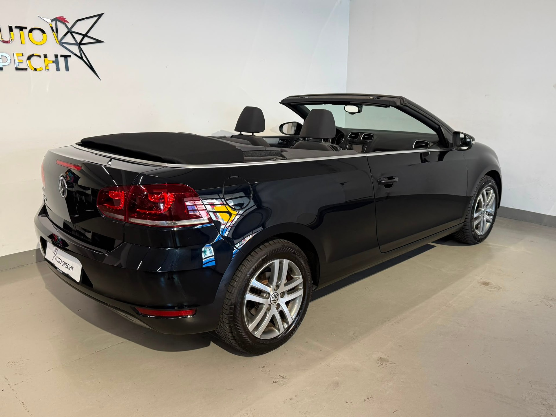 VW Golf Cabrio 1.4 TSI DSG-image-3