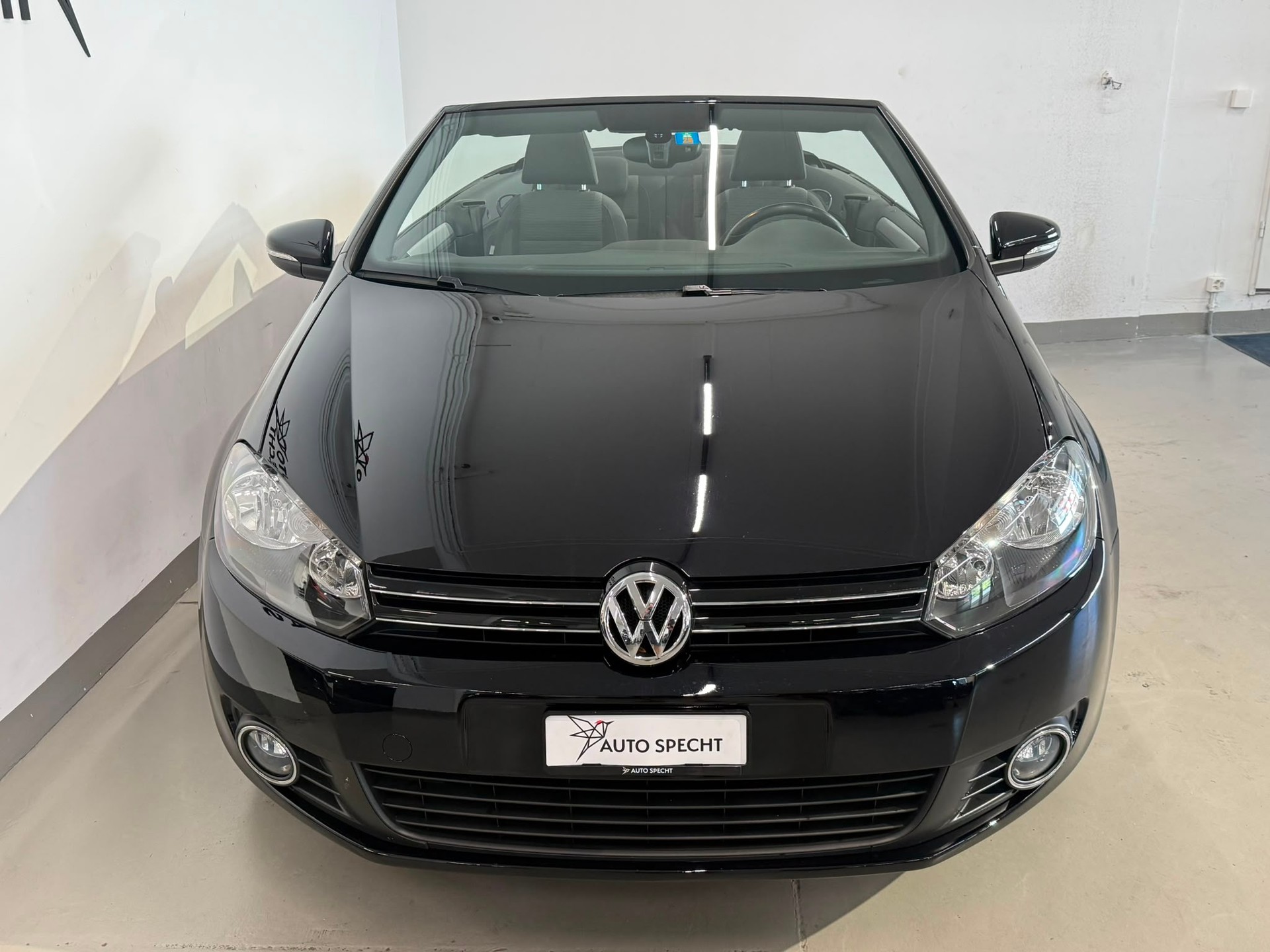 VW Golf Cabrio 1.4 TSI DSG-image-2