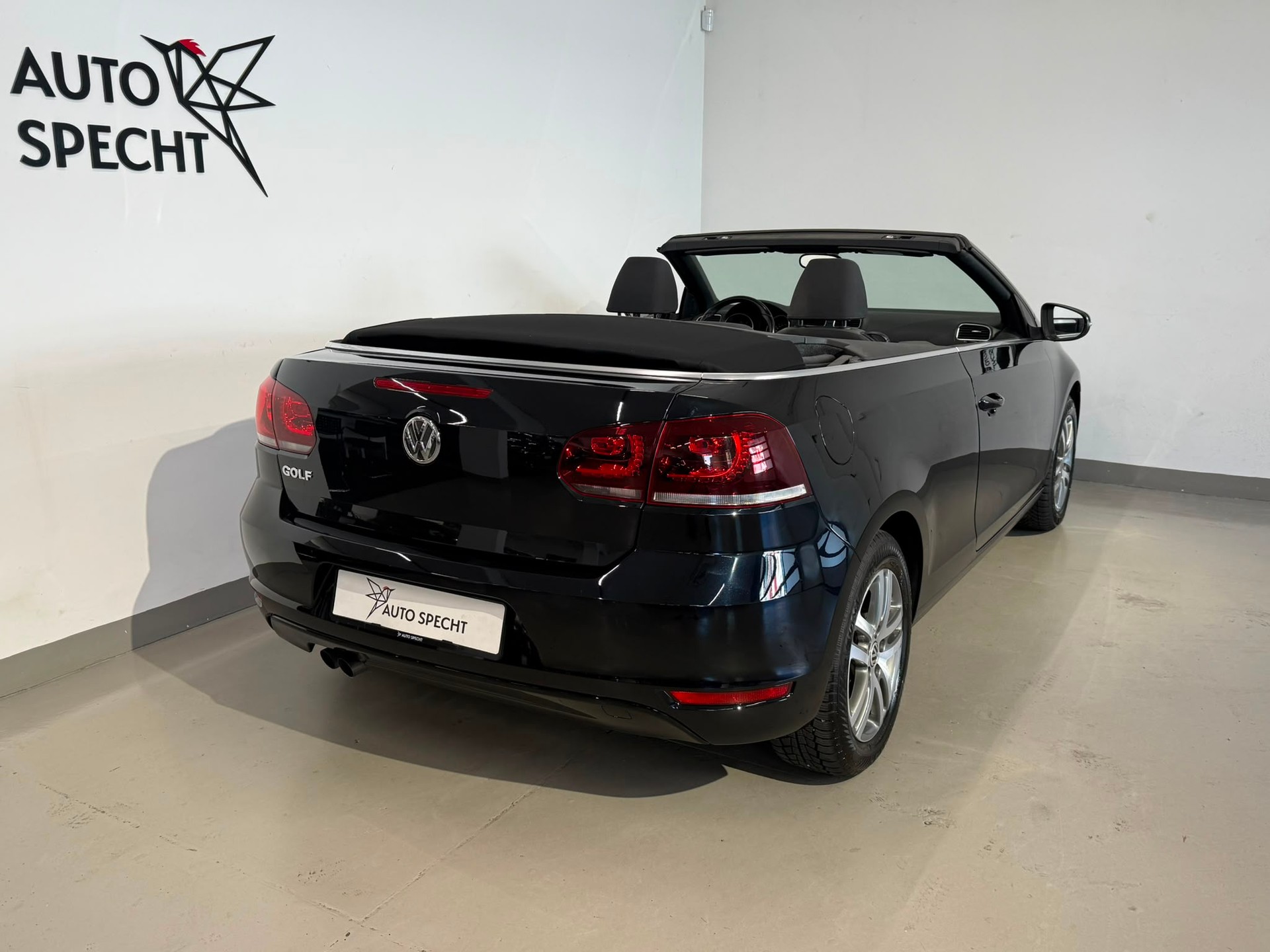 VW Golf Cabrio 1.4 TSI DSG-image-5