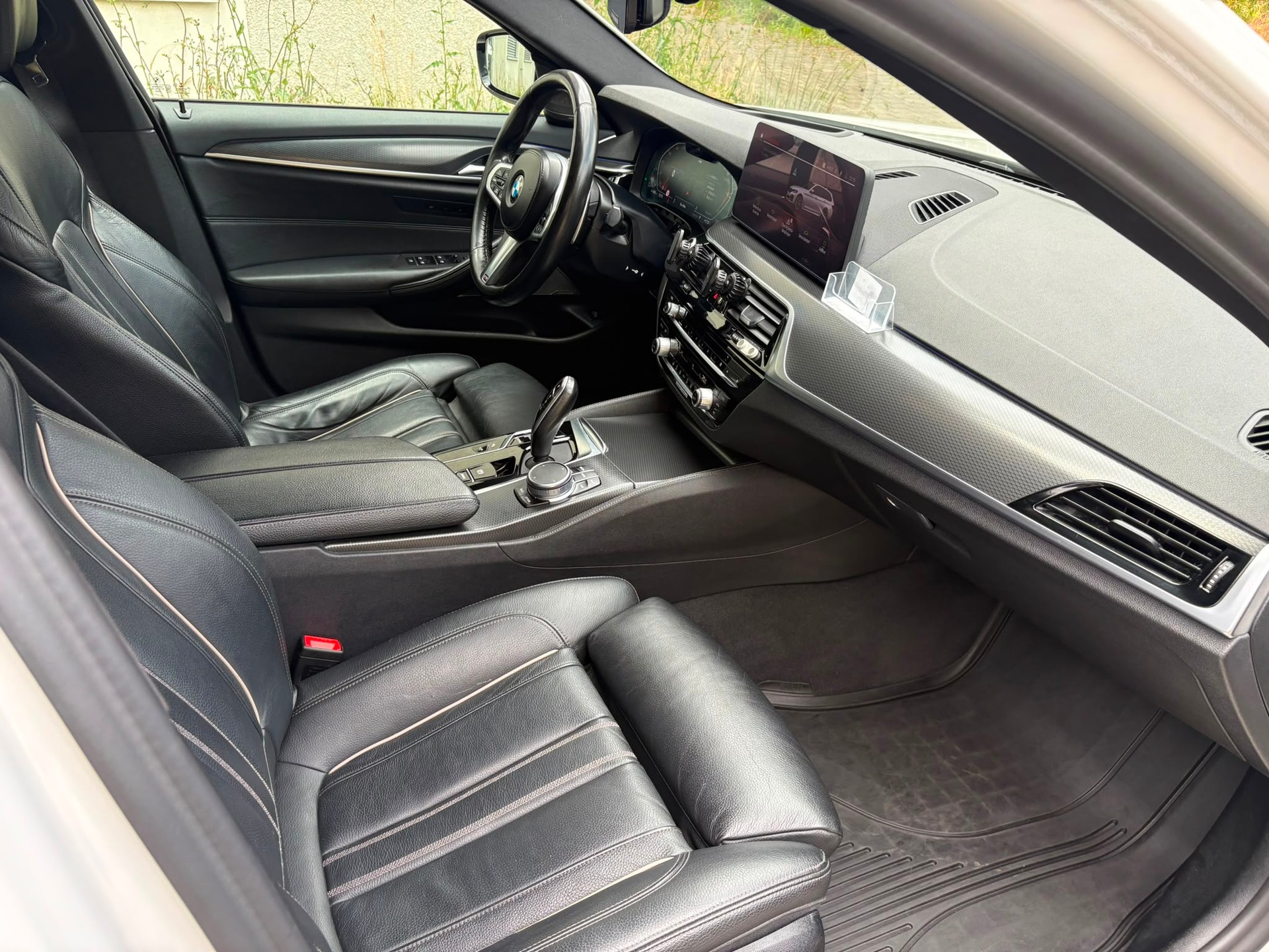 BMW 520d xDrive 48V Tour M Sport | Frisch ab MFK-image-4