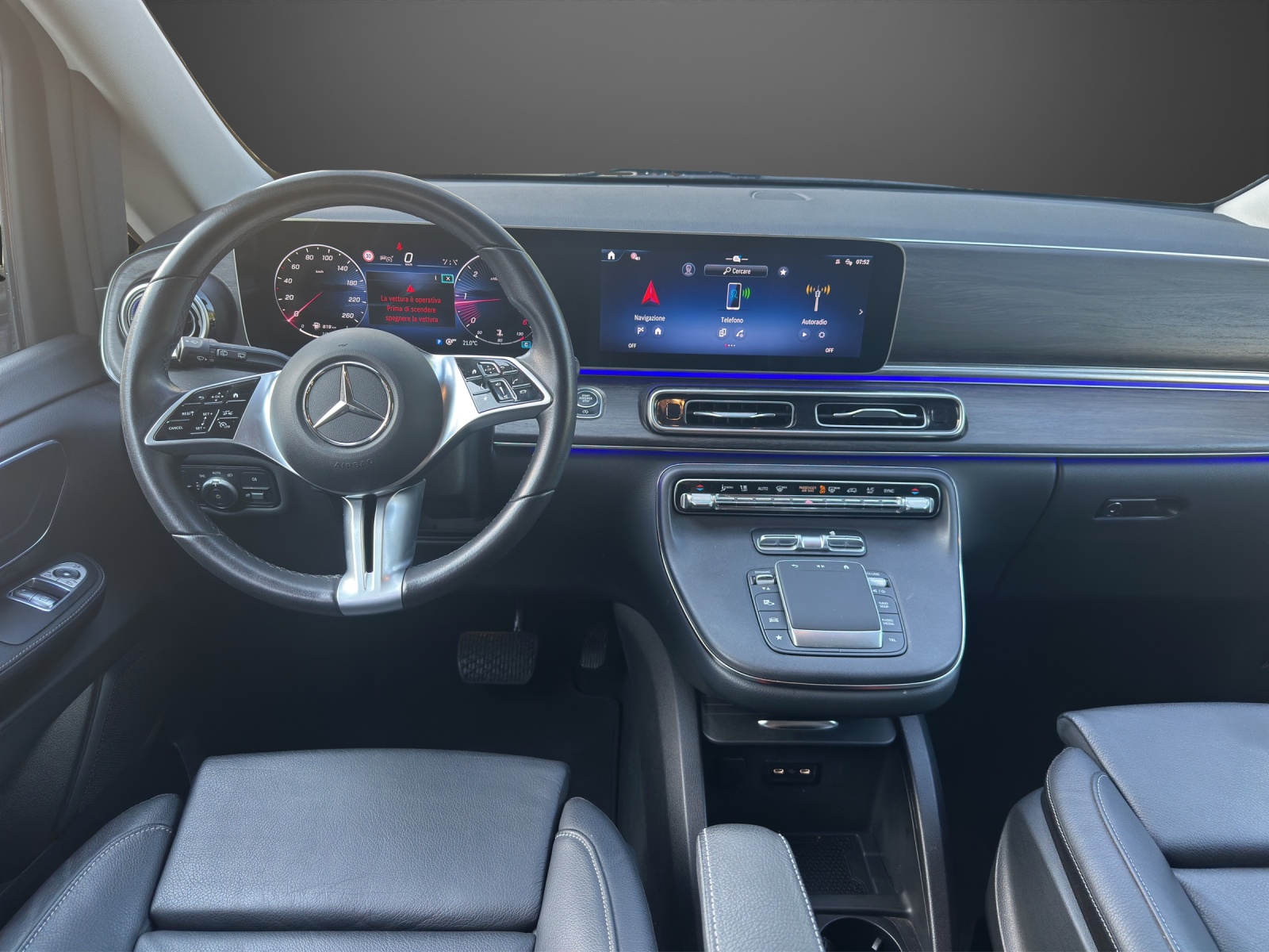 MERCEDES-BENZ V 250 d lang Avantgarde 4Matic G-Tronic-image-8