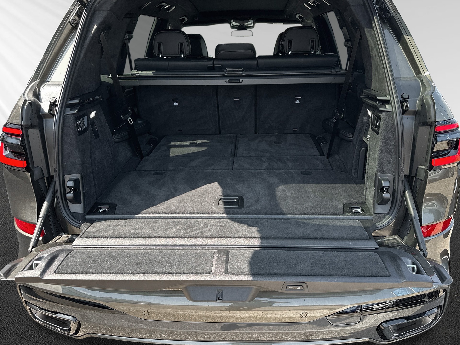 BMW X7 xDrive 48V 40d M Sport Pro Steptronic-image-7