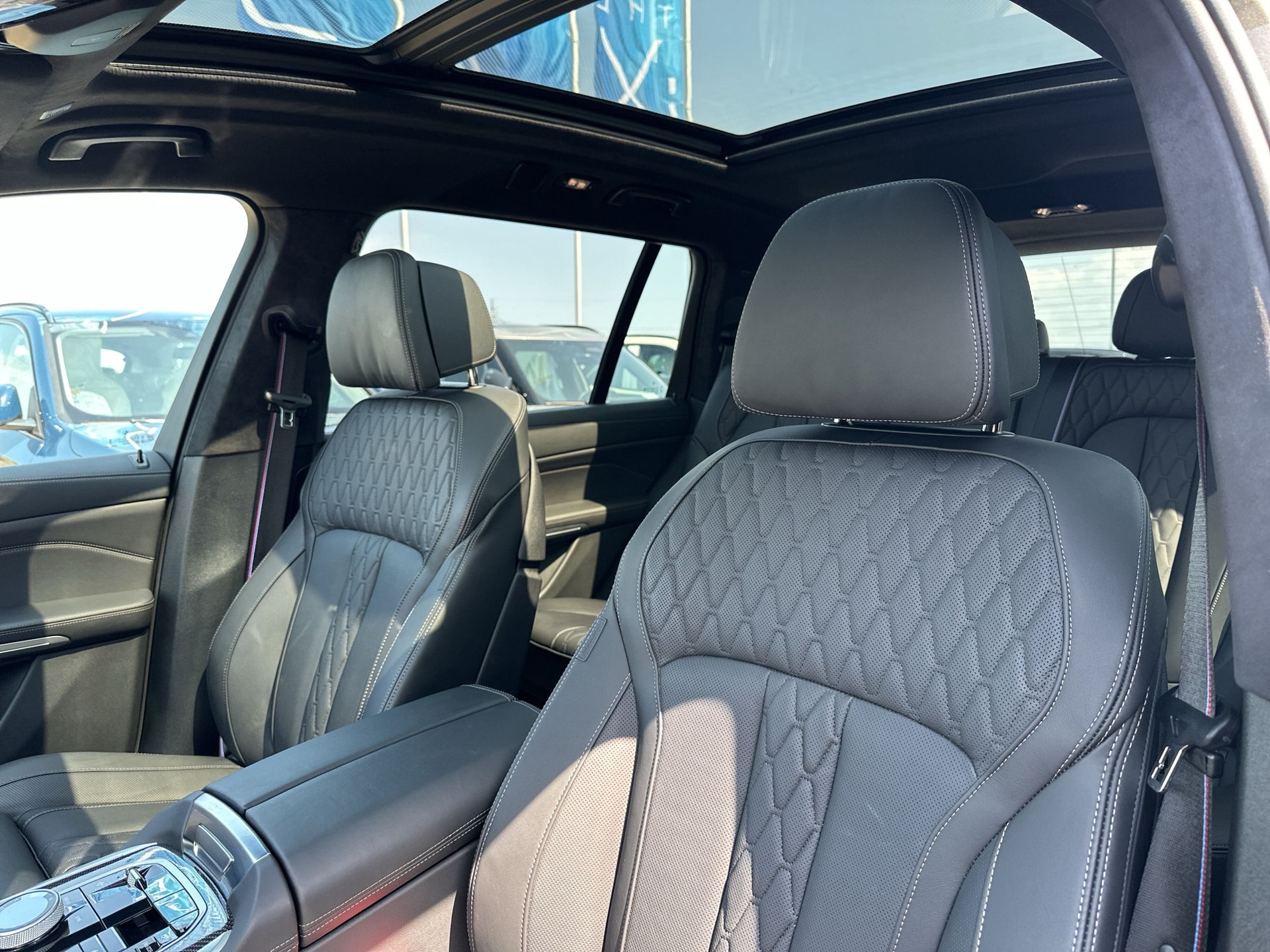 BMW X7 xDrive 48V 40d M Sport Pro Steptronic-image-9