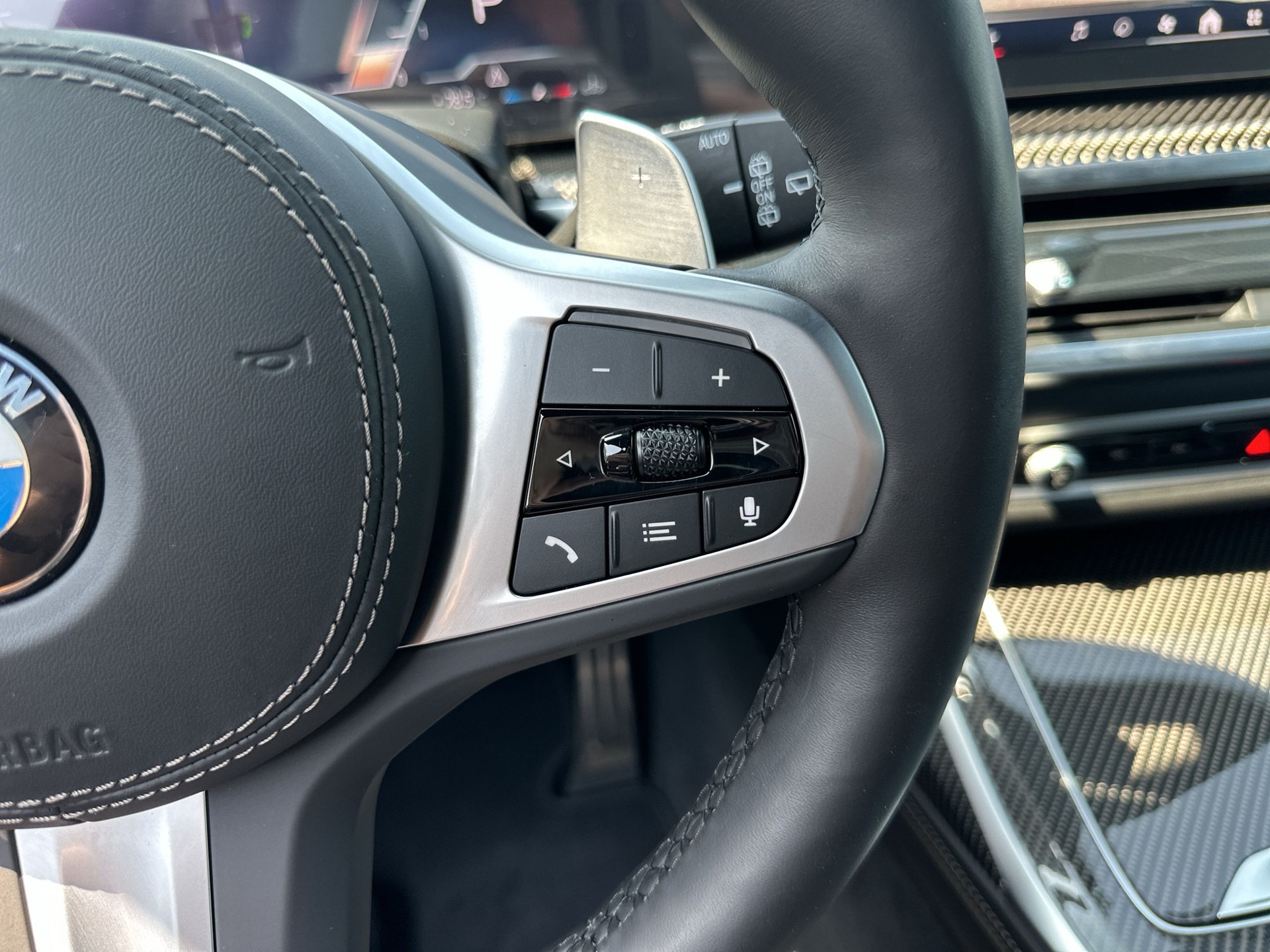 BMW X7 xDrive 48V 40d M Sport Pro Steptronic-image-14