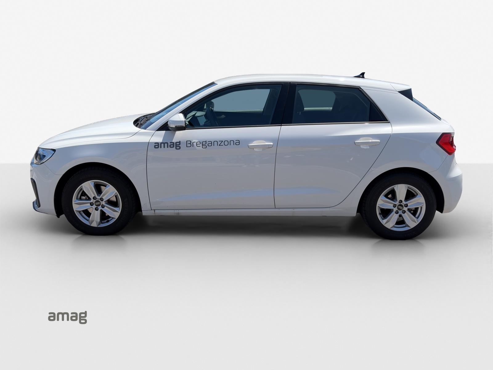 AUDI A1 Sportback 30 TFSI Attraction S-tronic-showroom-element-1