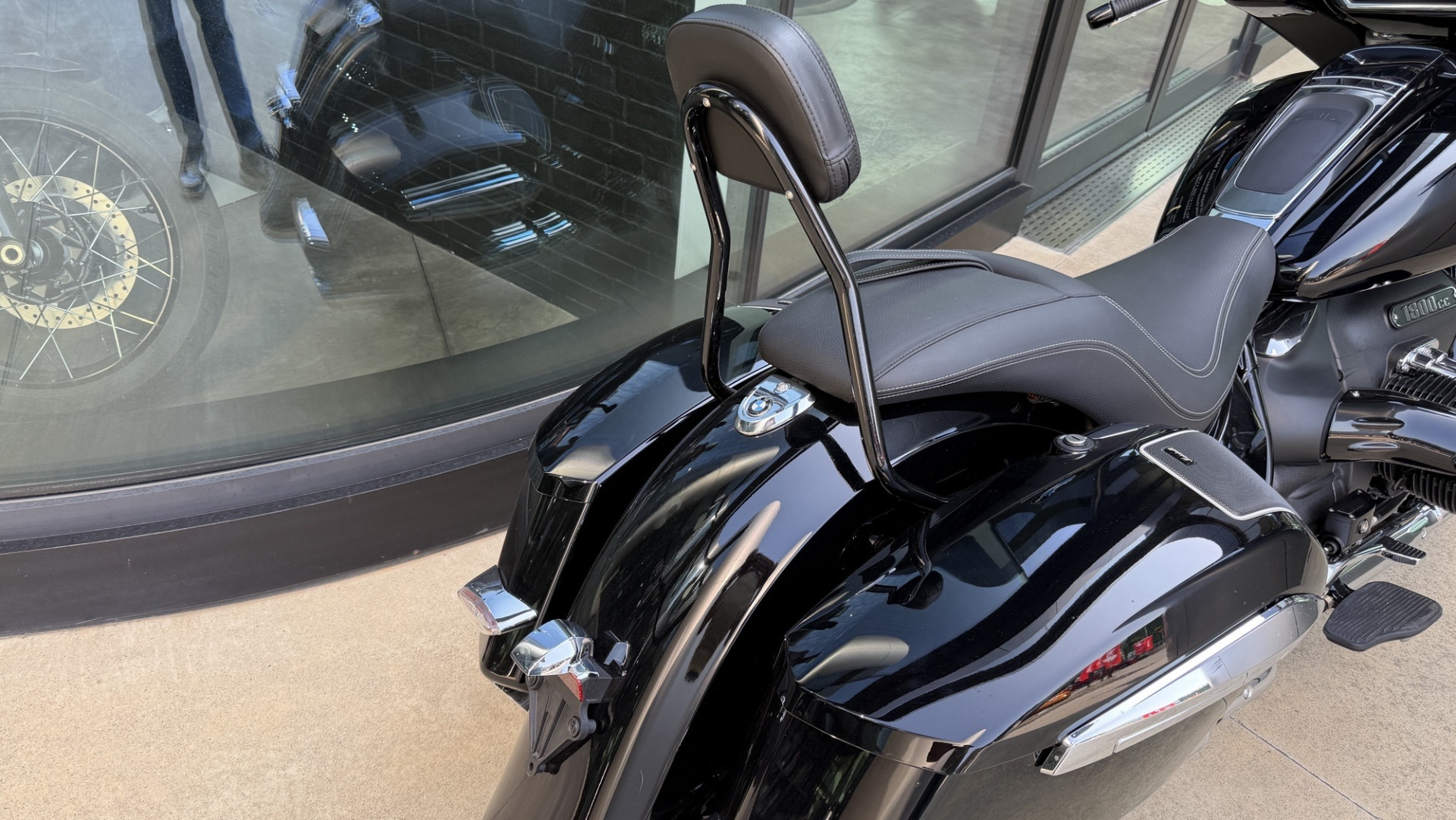 BMW R 18 B-showroom-element-1